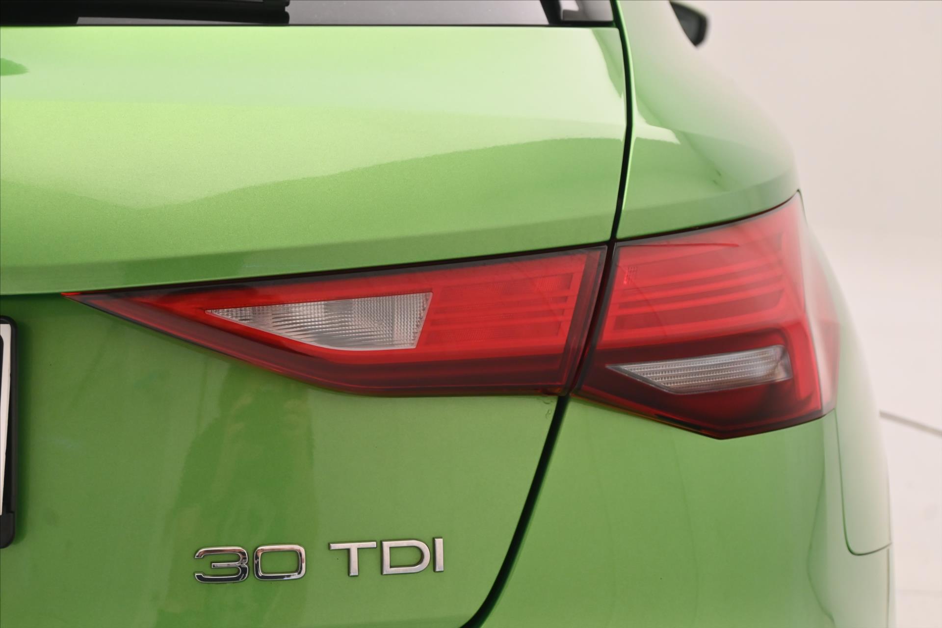 Hlavní fotografie vozu Audi A3 2,0 30 TDI 85 kW Sportback Záruka až 5 let (31)