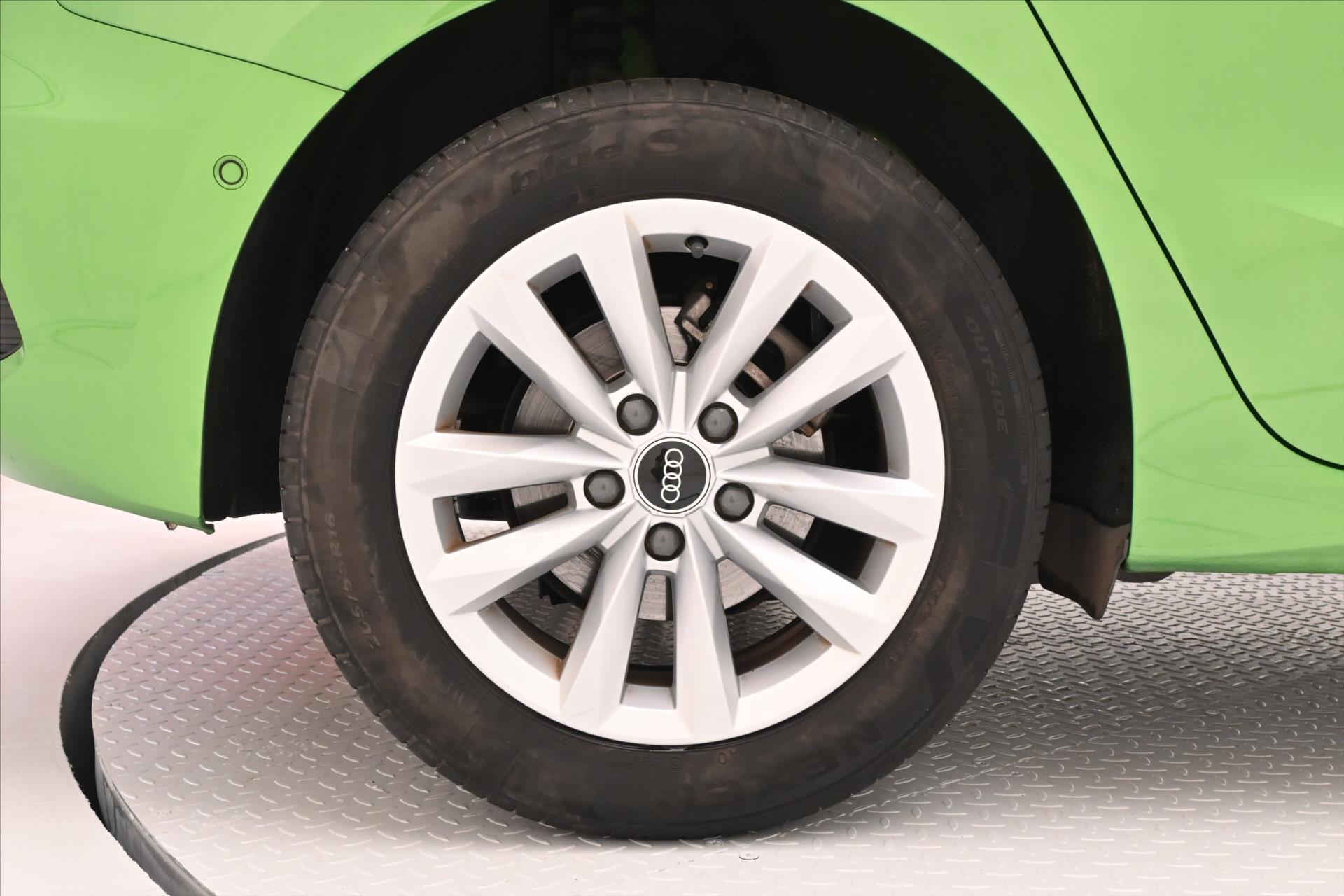 Hlavní fotografie vozu Audi A3 2,0 30 TDI 85 kW Sportback Záruka až 5 let (32)