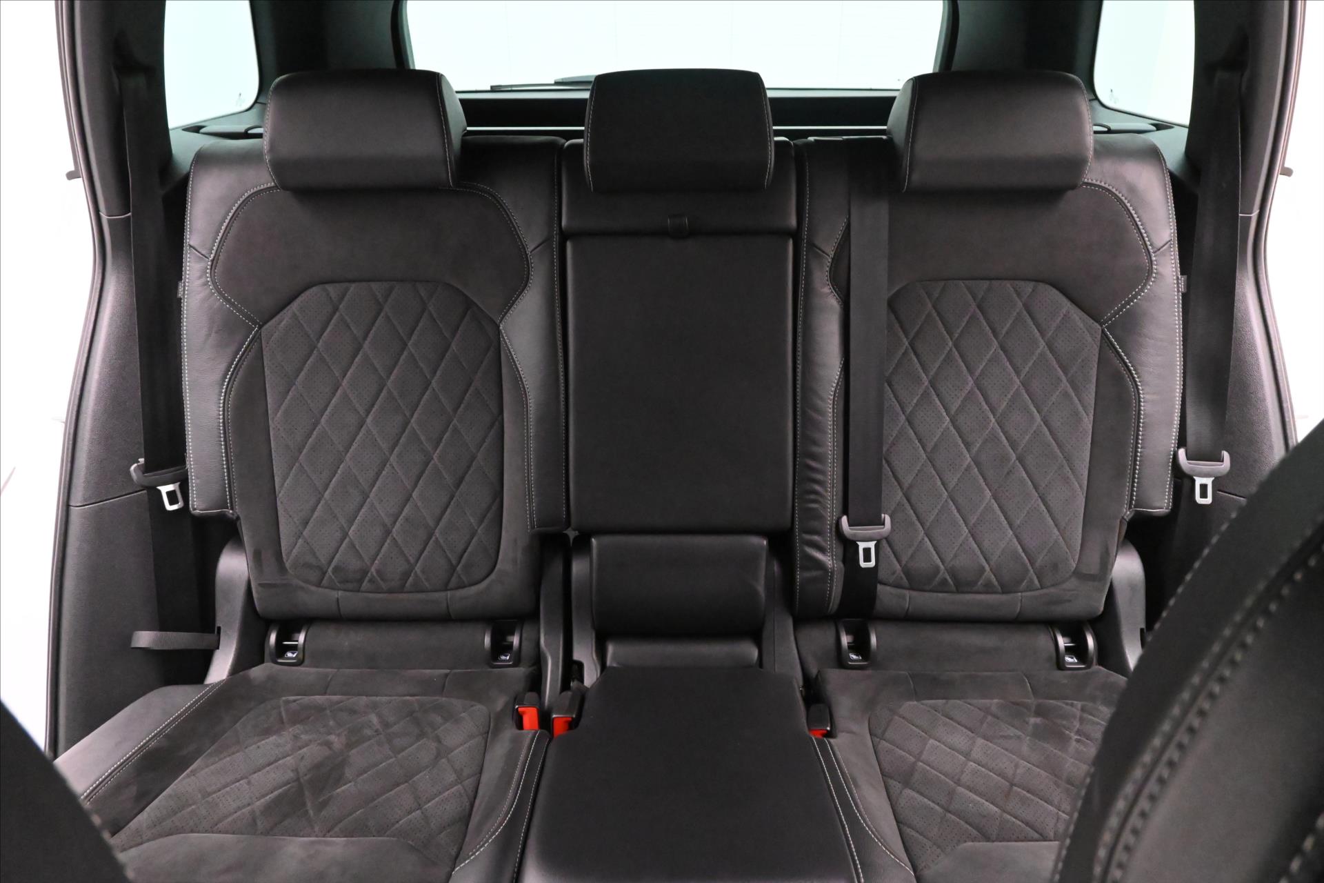 Hlavní fotografie vozu Škoda Kodiaq 1,5 TSI 110 kW DSG Sportline Záruka až 5 let (29)