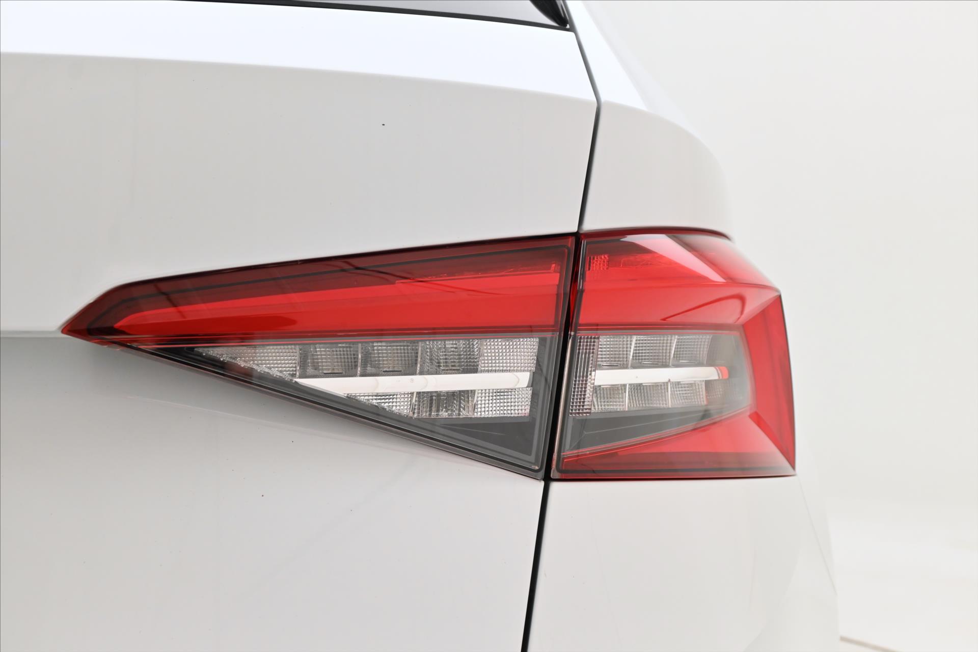 Hlavní fotografie vozu Škoda Kodiaq 1,5 TSI 110 kW DSG Sportline Záruka až 5 let (33)