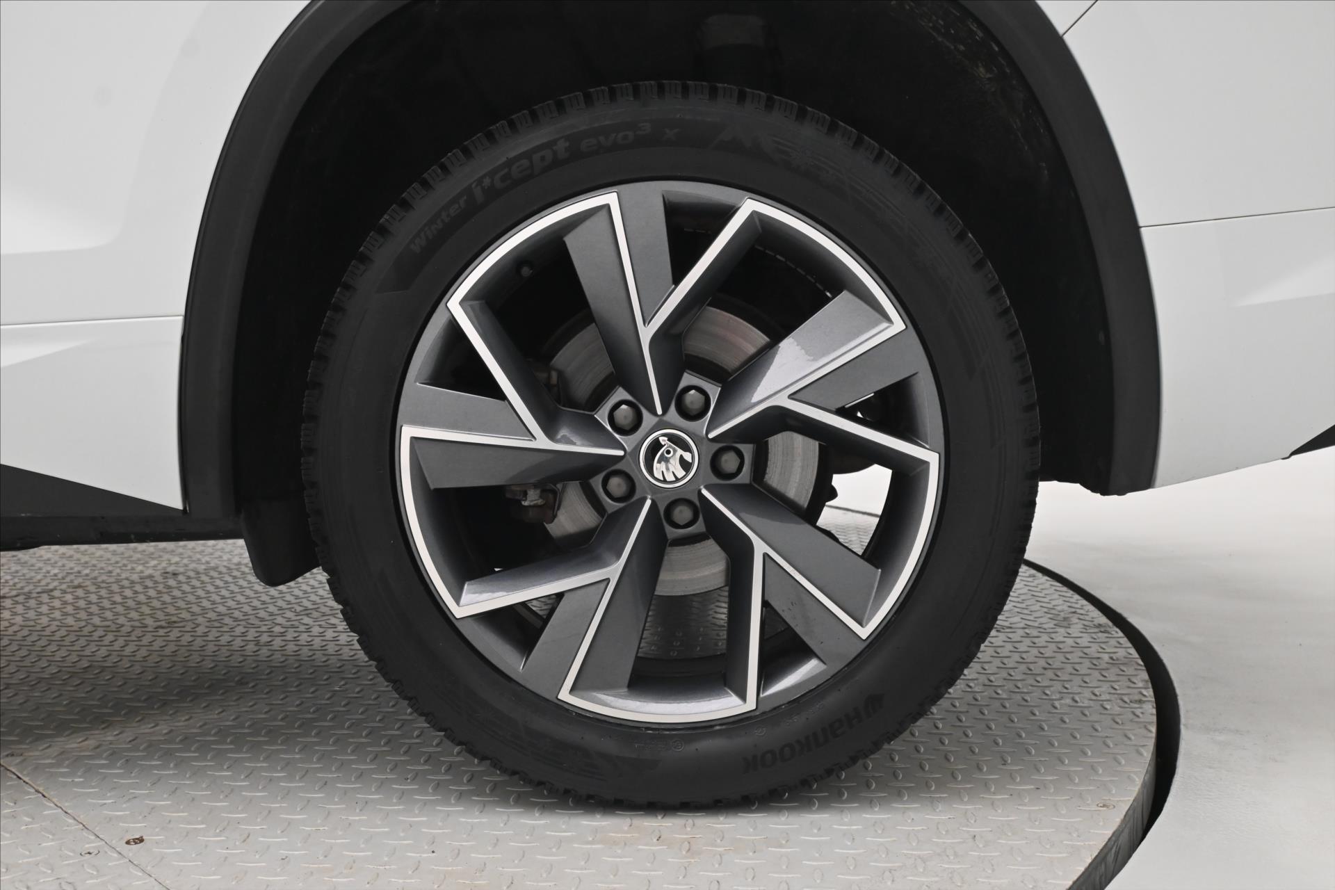 Hlavní fotografie vozu Škoda Kodiaq 1,5 TSI 110 kW DSG Sportline Záruka až 5 let (34)