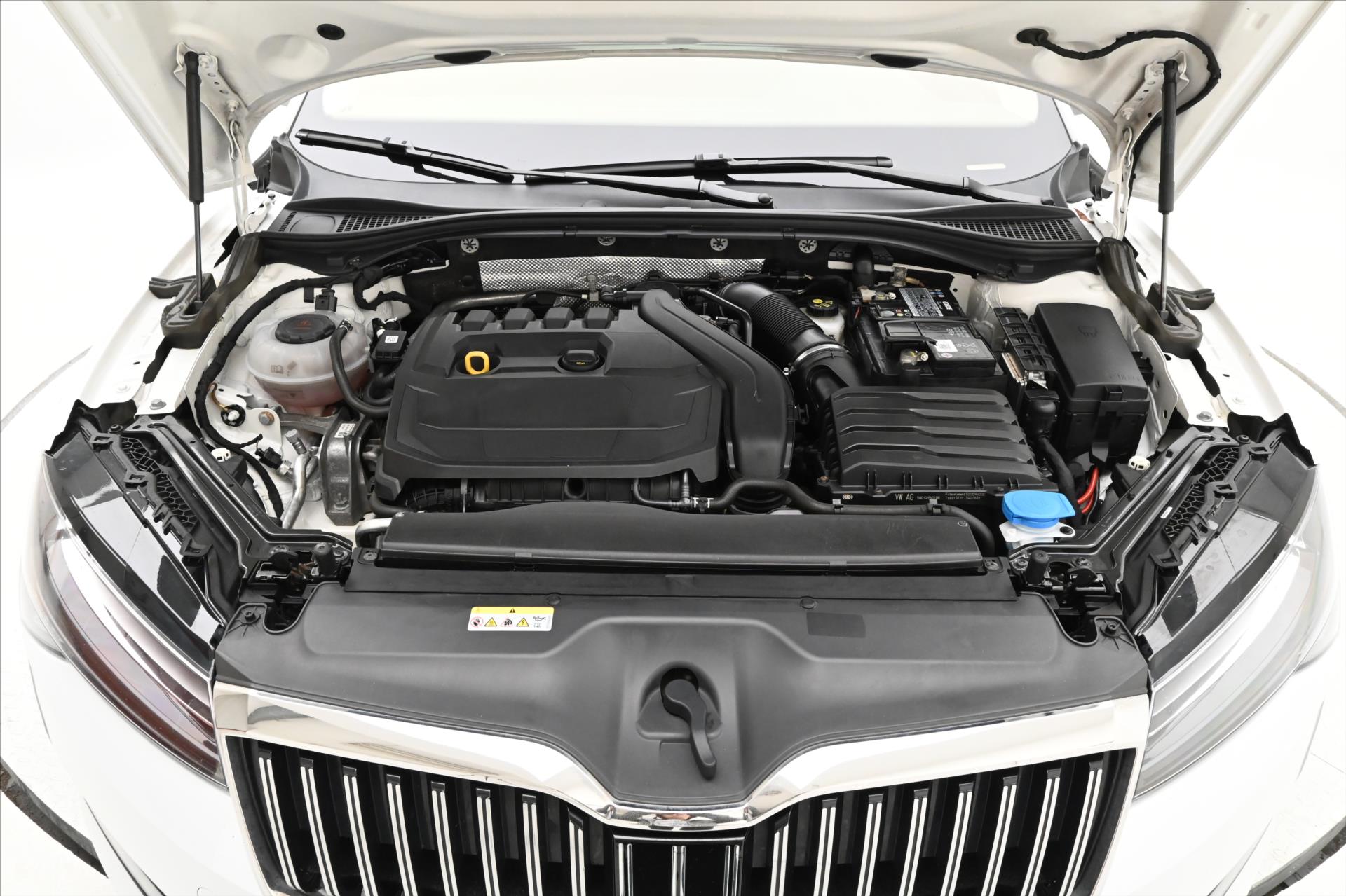 Main photo of the car Skoda Superb 1.5 TSI 110 kW DSG Business Warranty up to 5 years (10)