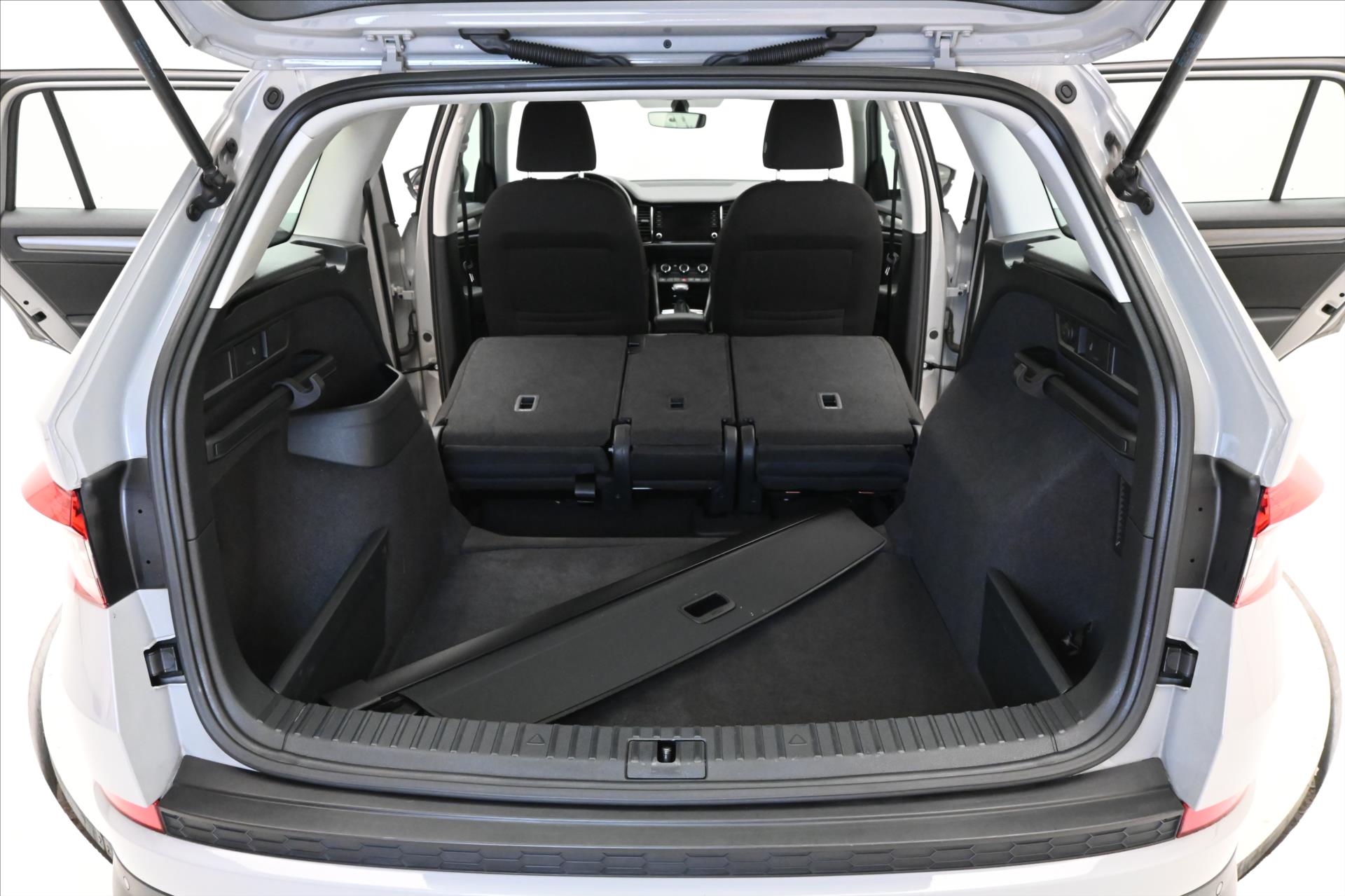 Hlavní fotografie vozu Škoda Kodiaq 1,5 TSI 110 kW DSG Ambition ZÁRUKA AŽ 5 LET (12)