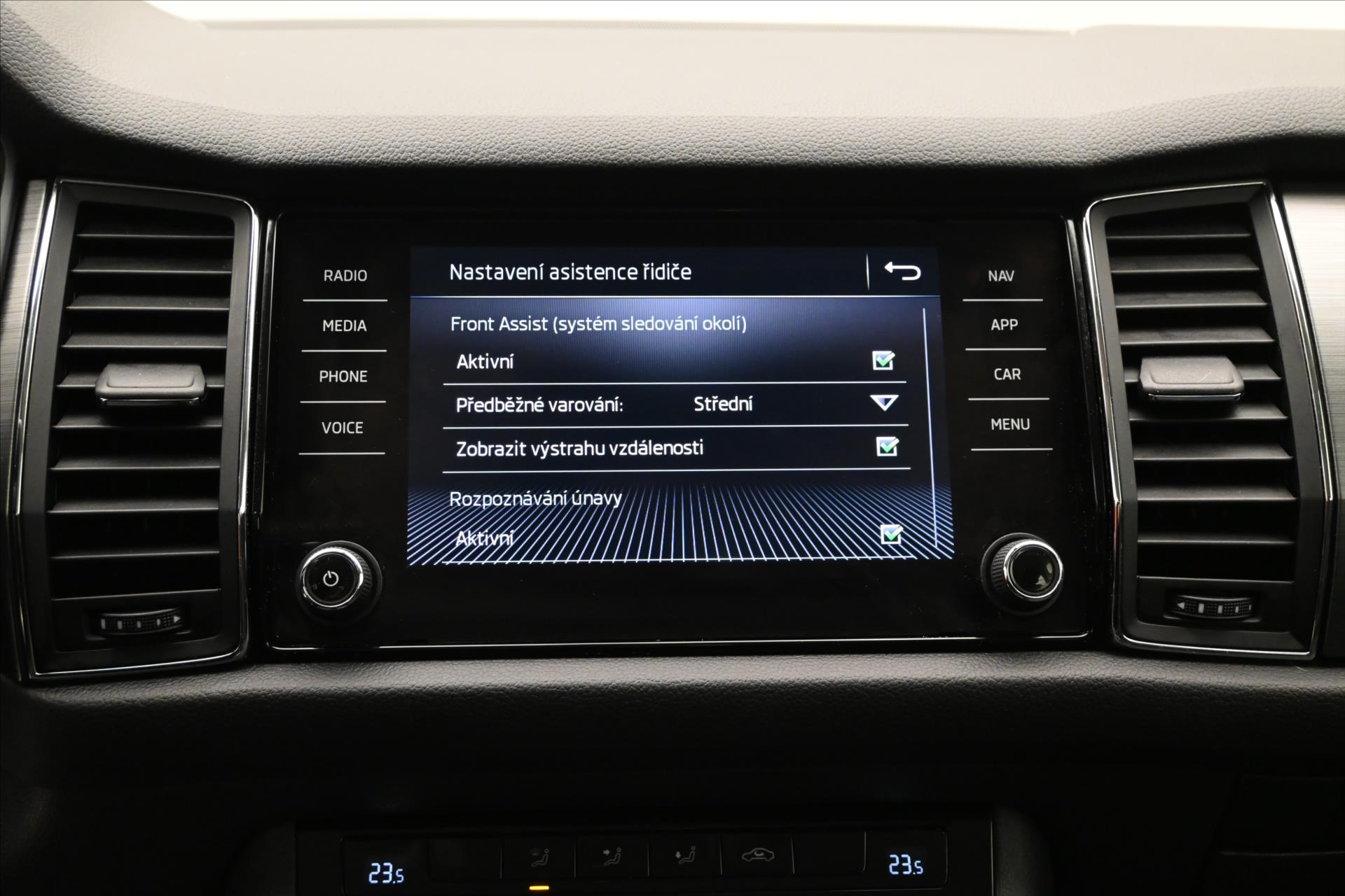 Hlavní fotografie vozu Škoda Kodiaq 1,5 TSI 110 kW DSG Ambition ZÁRUKA AŽ 5 LET (21)