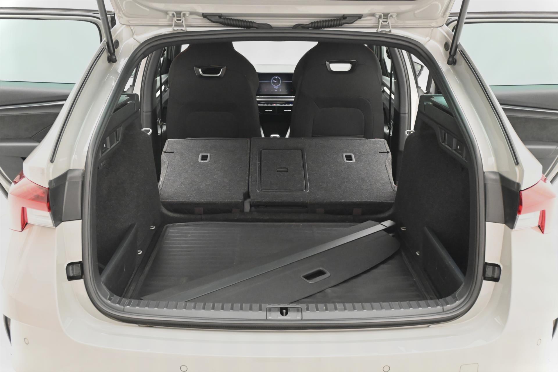 Main photo of the car Skoda Octavia 2.0 TDI RS 147 kW DSG Warranty up to 5 years (12)