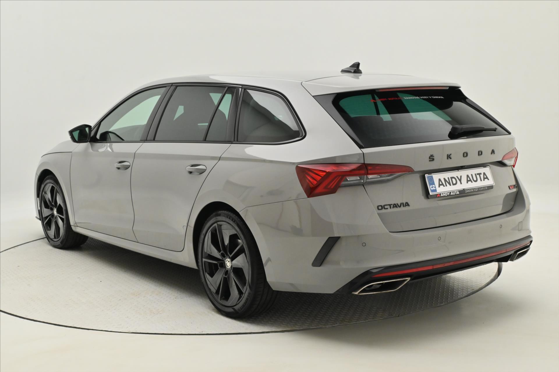 Main photo of the car Skoda Octavia 2.0 TDI RS 147 kW DSG Warranty up to 5 years (8)