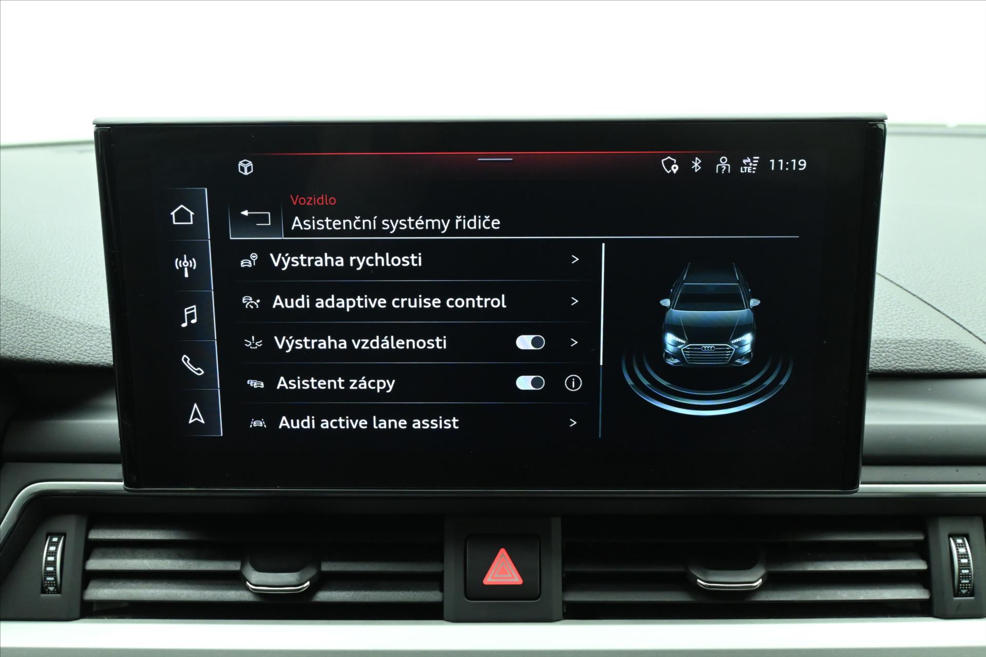 Hlavní fotografie vozu Audi A4 2,0 TDI 120kW S-Tronic Attraction Záruka až 5 let (21)