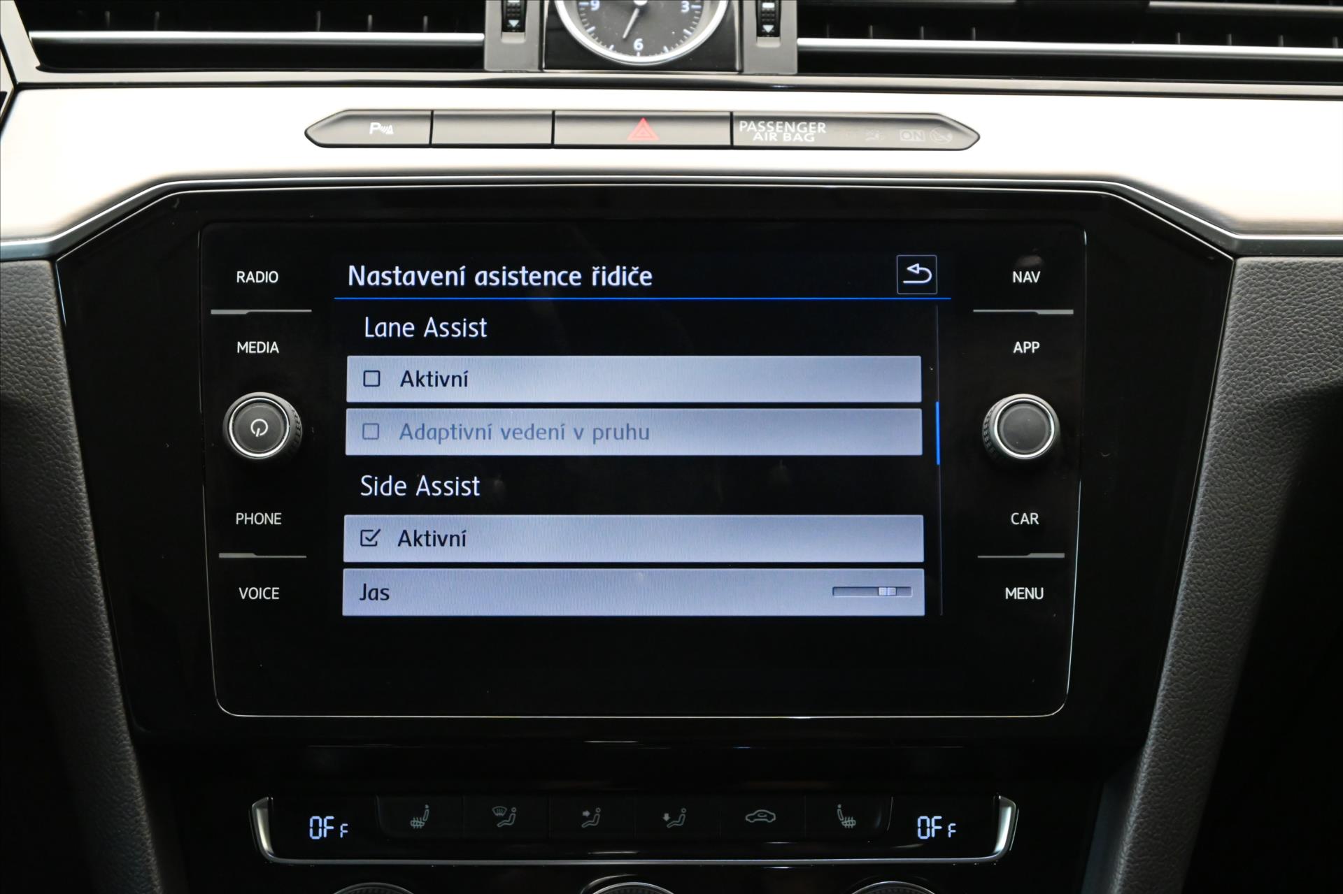 Hlavní fotografie vozu Volkswagen Passat 2,0 TDi 110kW DSG Highline Záruka až 5 let (22)