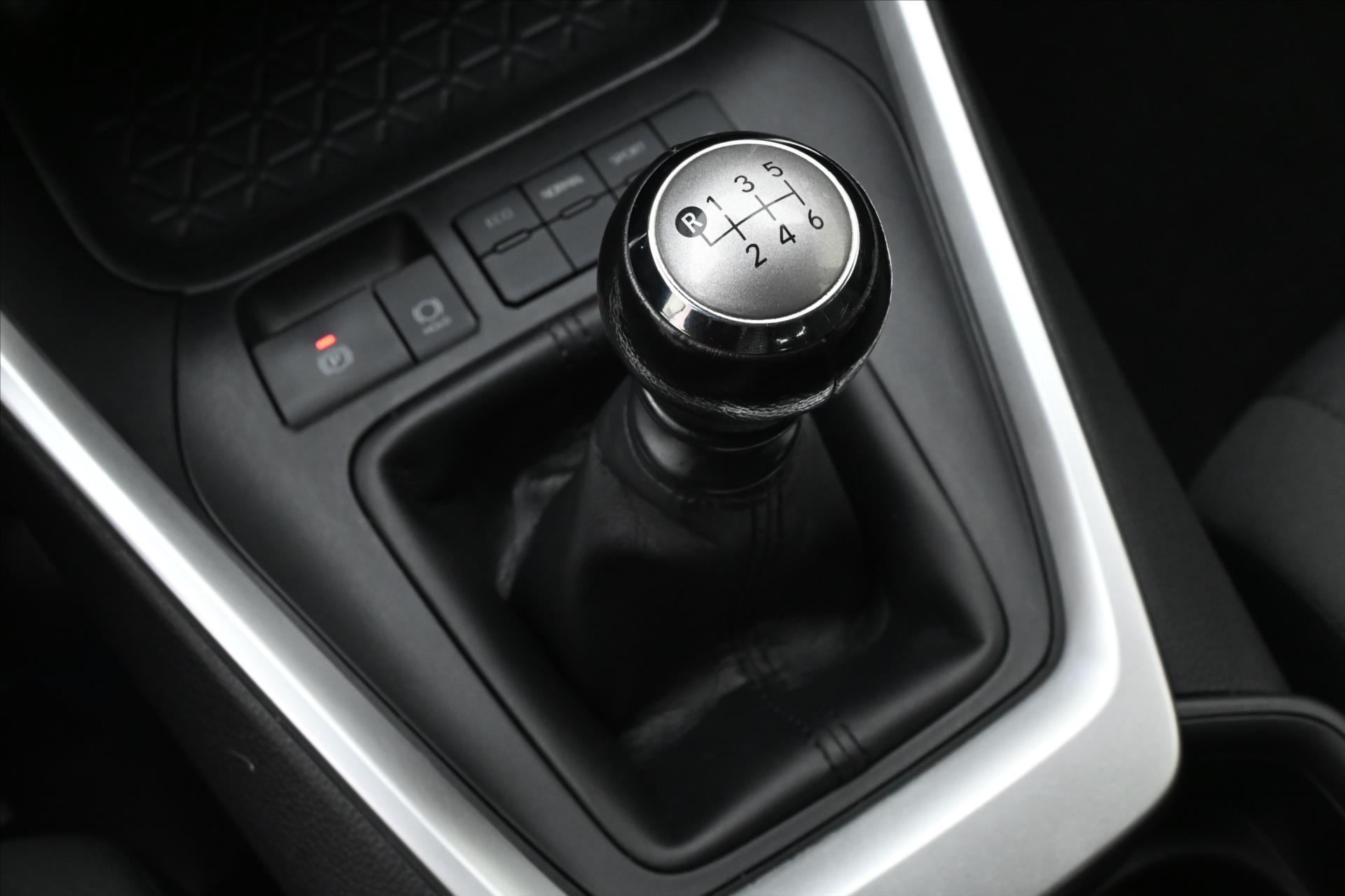 Main photo of the car Toyota Rav4 2.0 VVT-iE 130 kW Business Warranty up to 5 years (23)