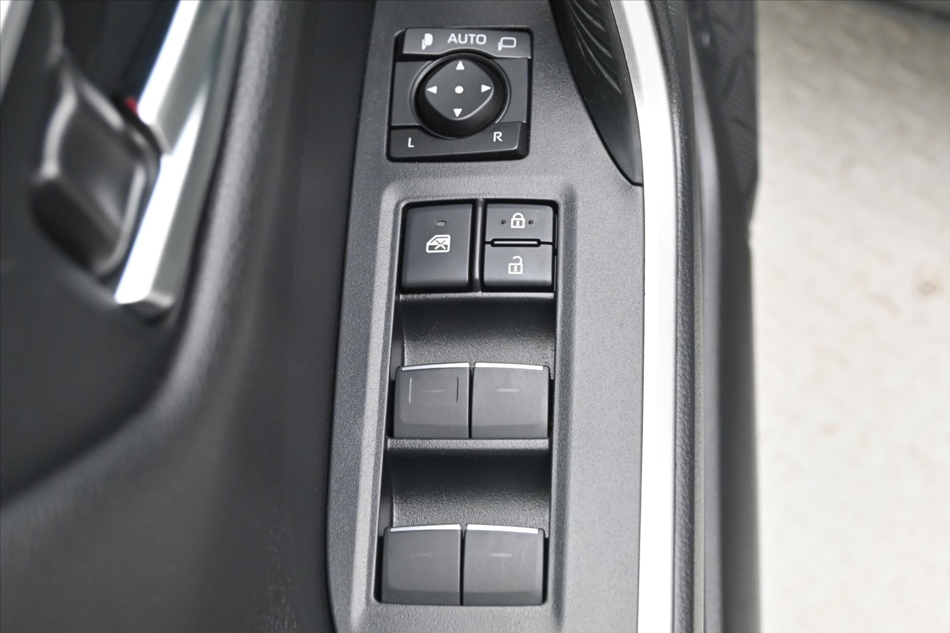 Main photo of the car Toyota Rav4 2.0 VVT-iE 130 kW Business Warranty up to 5 years (25)