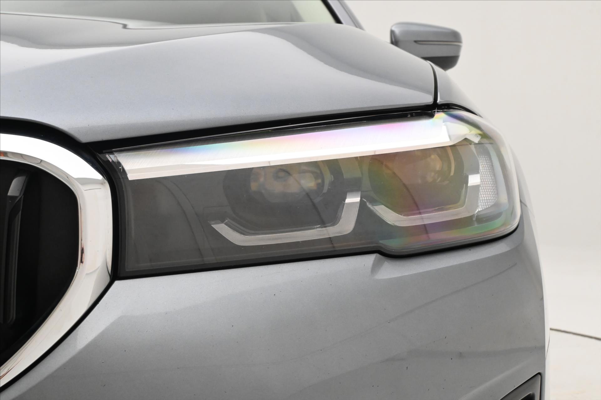 Hlavní fotografie vozu BMW Řada 5 3,0 530d 210kW X-Drive AT/8 Záruka až 5 let (27)