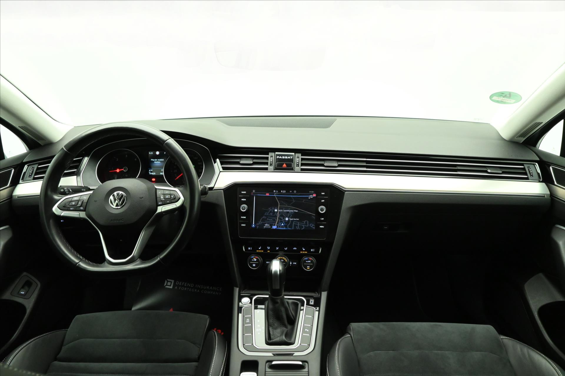 Main photo of the car Volkswagen Passat 2.0 TDI 140 kW DSG Elegance Warranty up to 5 years (16)
