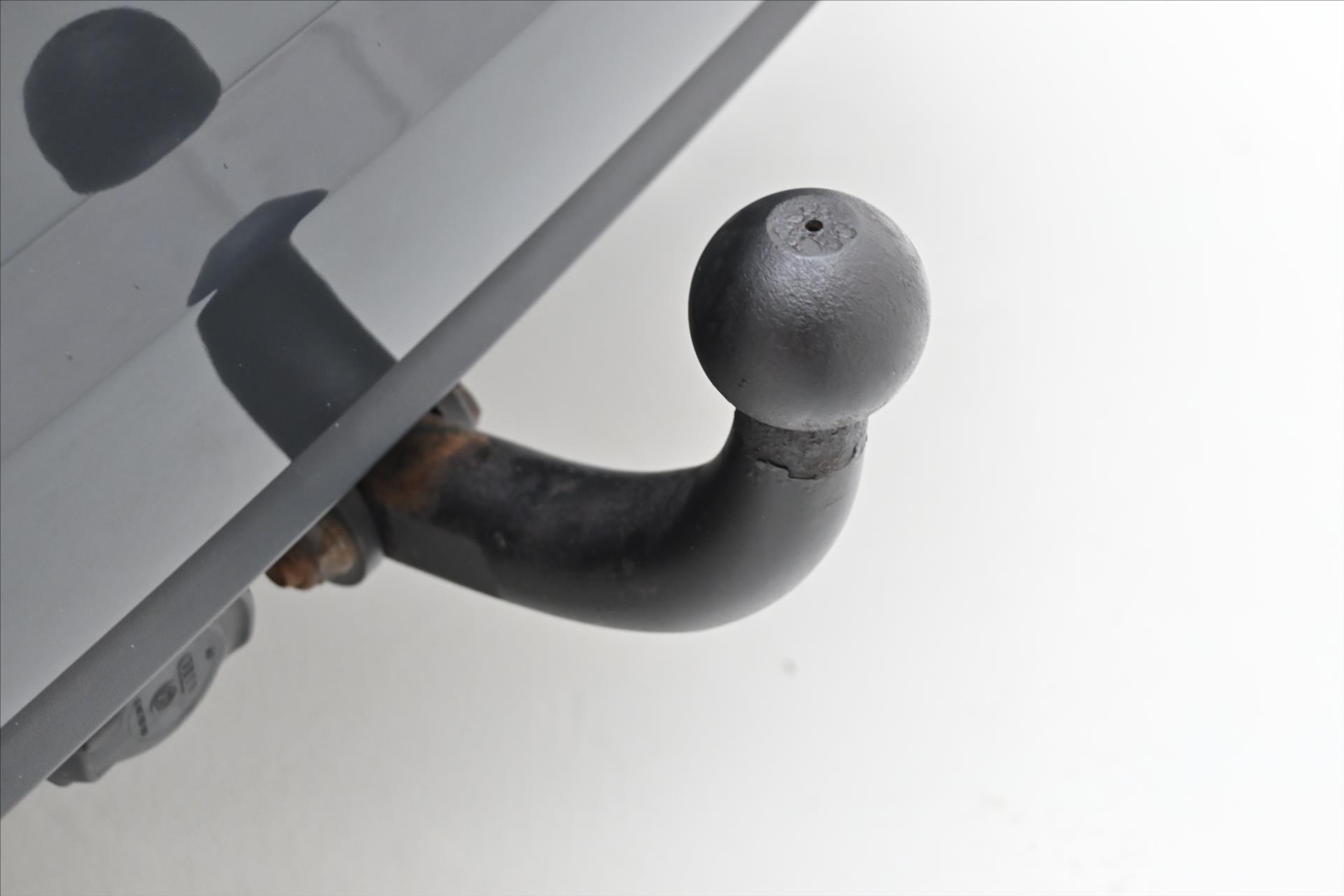 Main photo of the car Volkswagen Touran 2.0 TDI 110 kW DSG 7-seater Comfortline Warranty up to 5 years (32)