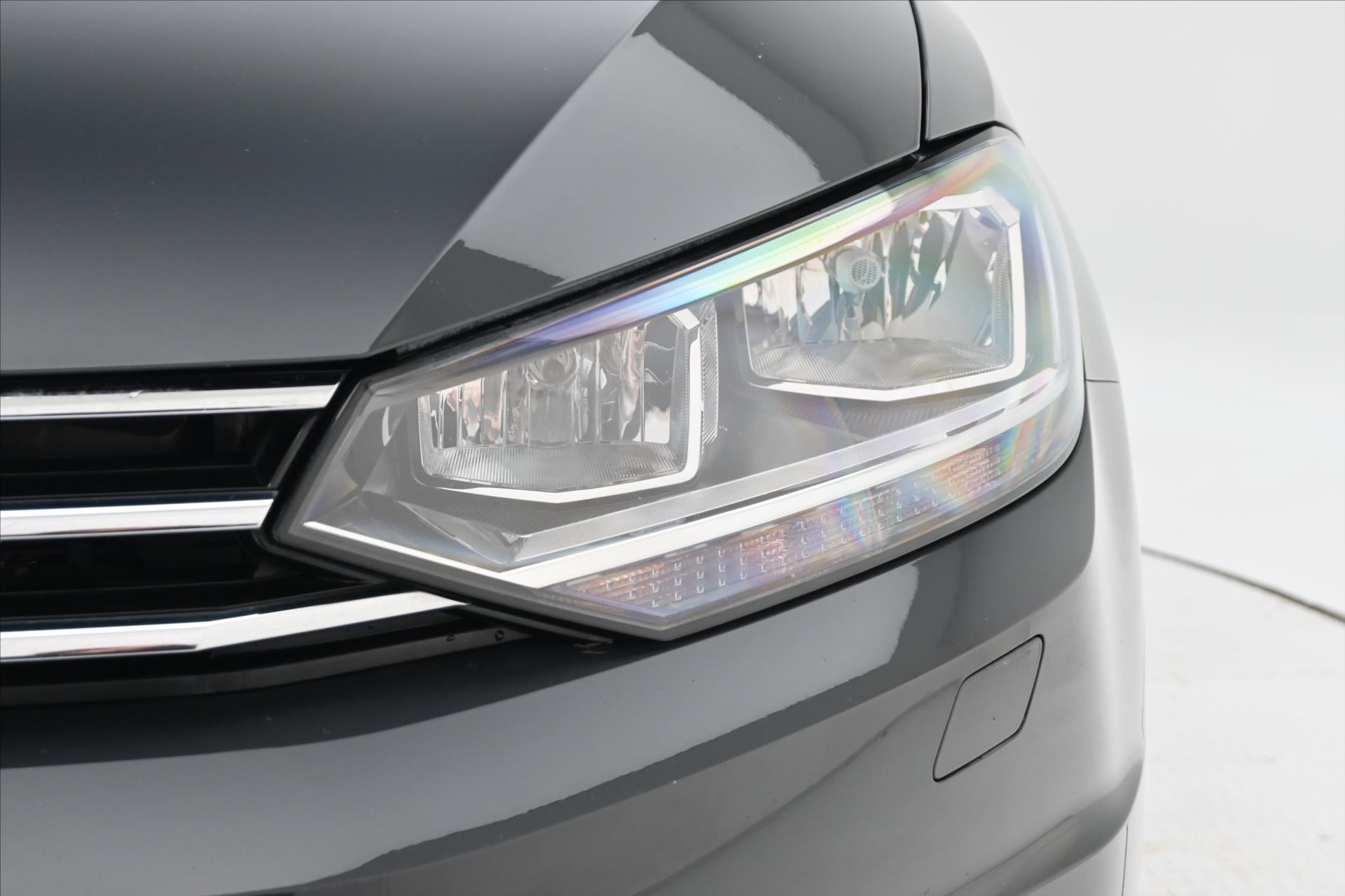 Main photo of the car Volkswagen Touran 2.0 TDI 110 kW DSG 7-seater Comfortline Warranty up to 5 years (33)