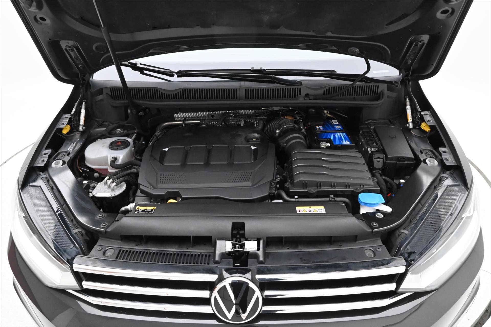Main photo of the car Volkswagen Touran 2.0 TDI 110 kW DSG 7-seater Comfortline Warranty up to 5 years (10)