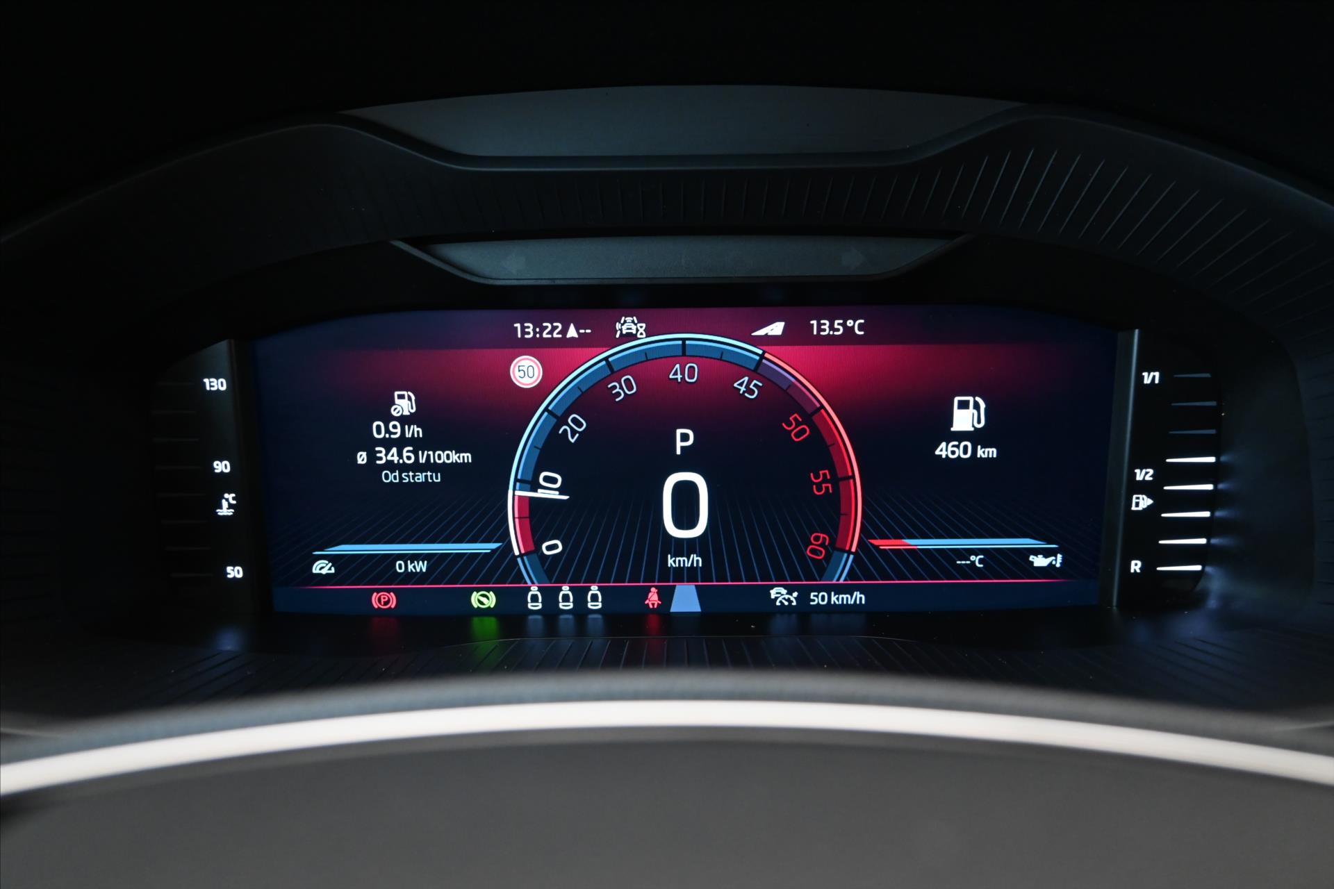 Main photo of the car Skoda Karoq 2.0 TDI 85 kW DSG CLEVER Warranty up to 5 years (16)