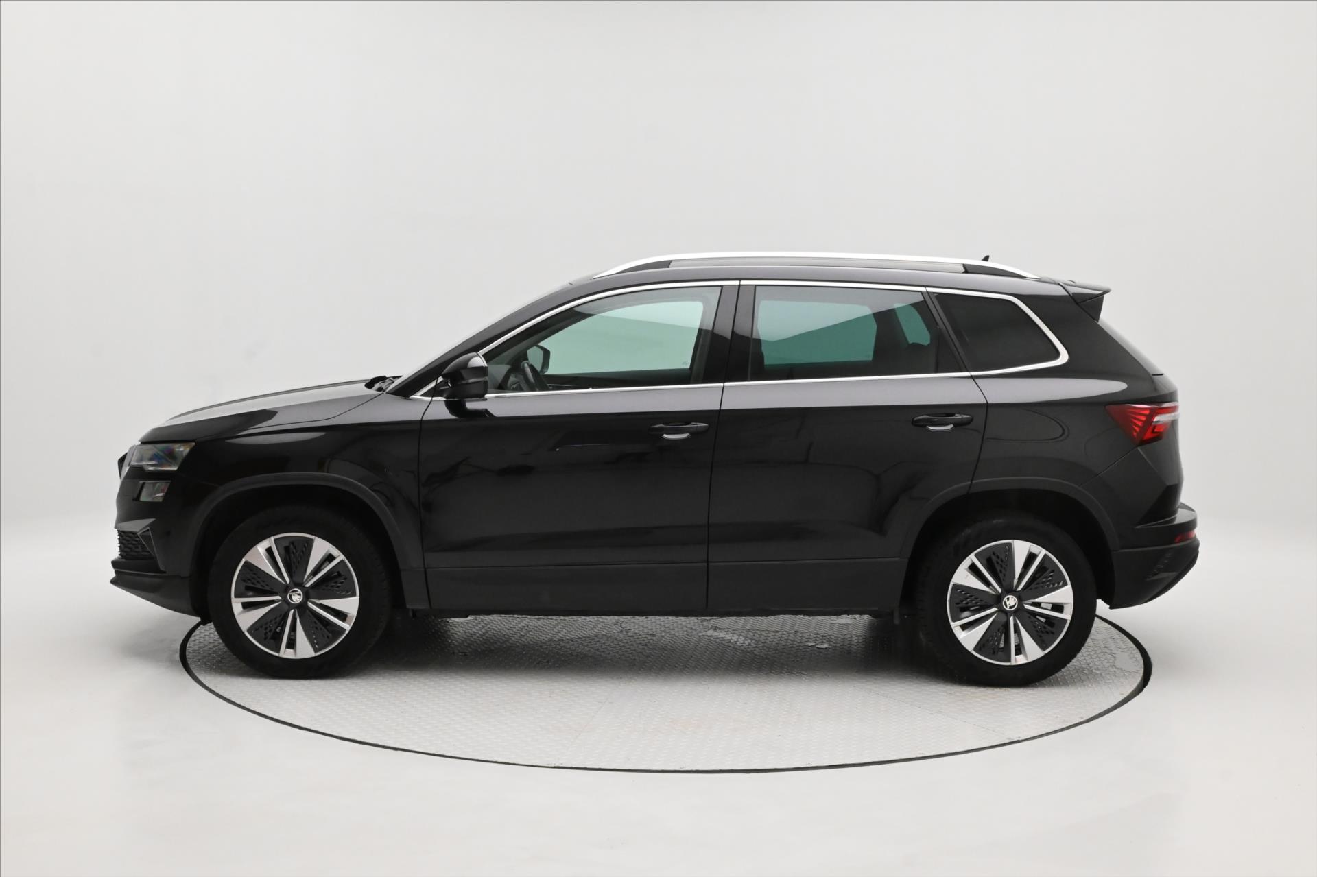 Main photo of the car Skoda Karoq 2.0 TDI 85 kW DSG CLEVER Warranty up to 5 years (8)