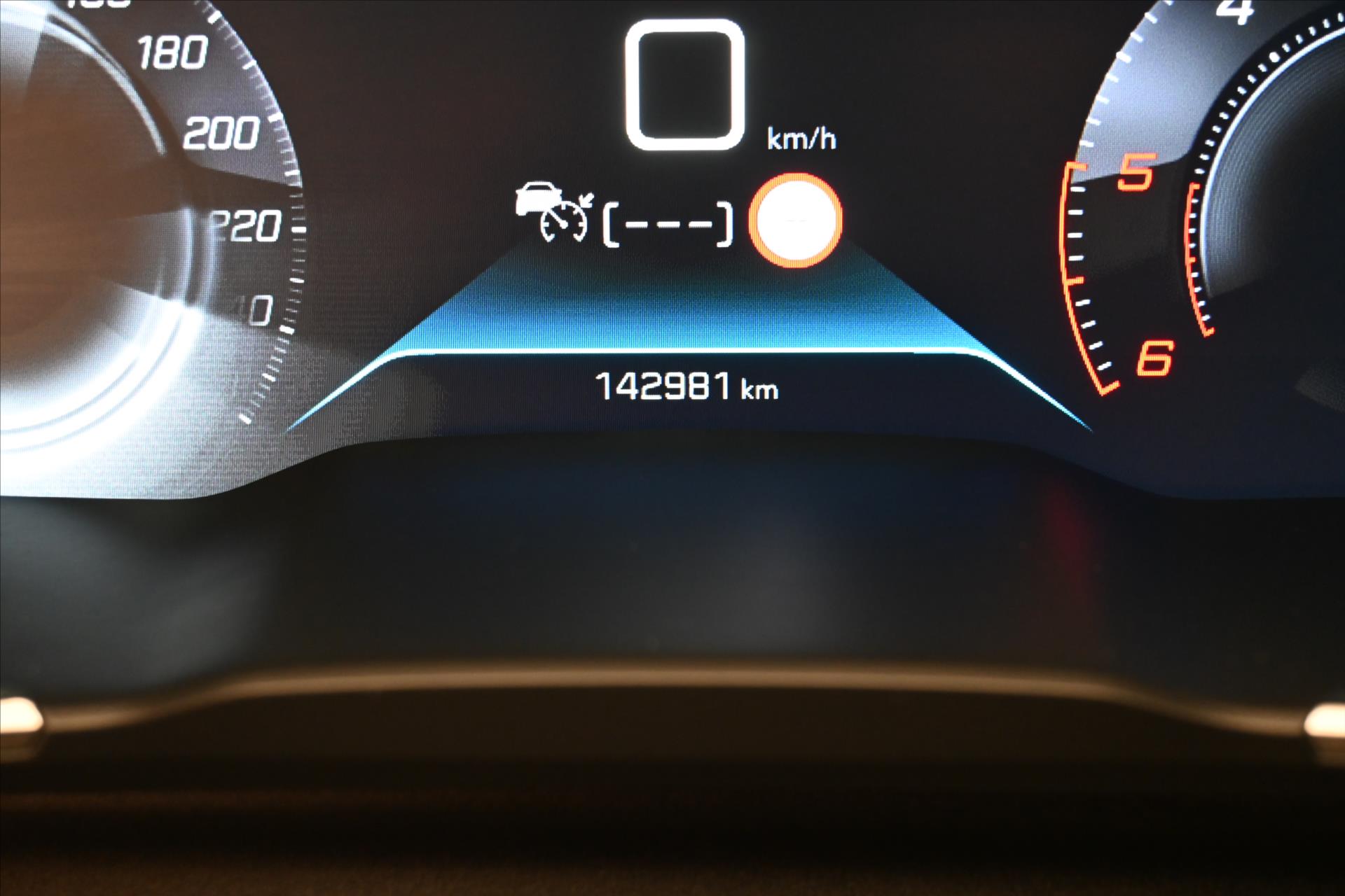 Hlavní fotografie vozu Peugeot 508 1,5 BlueHDi 96 kW AT8 Záruka až 5 let (18)