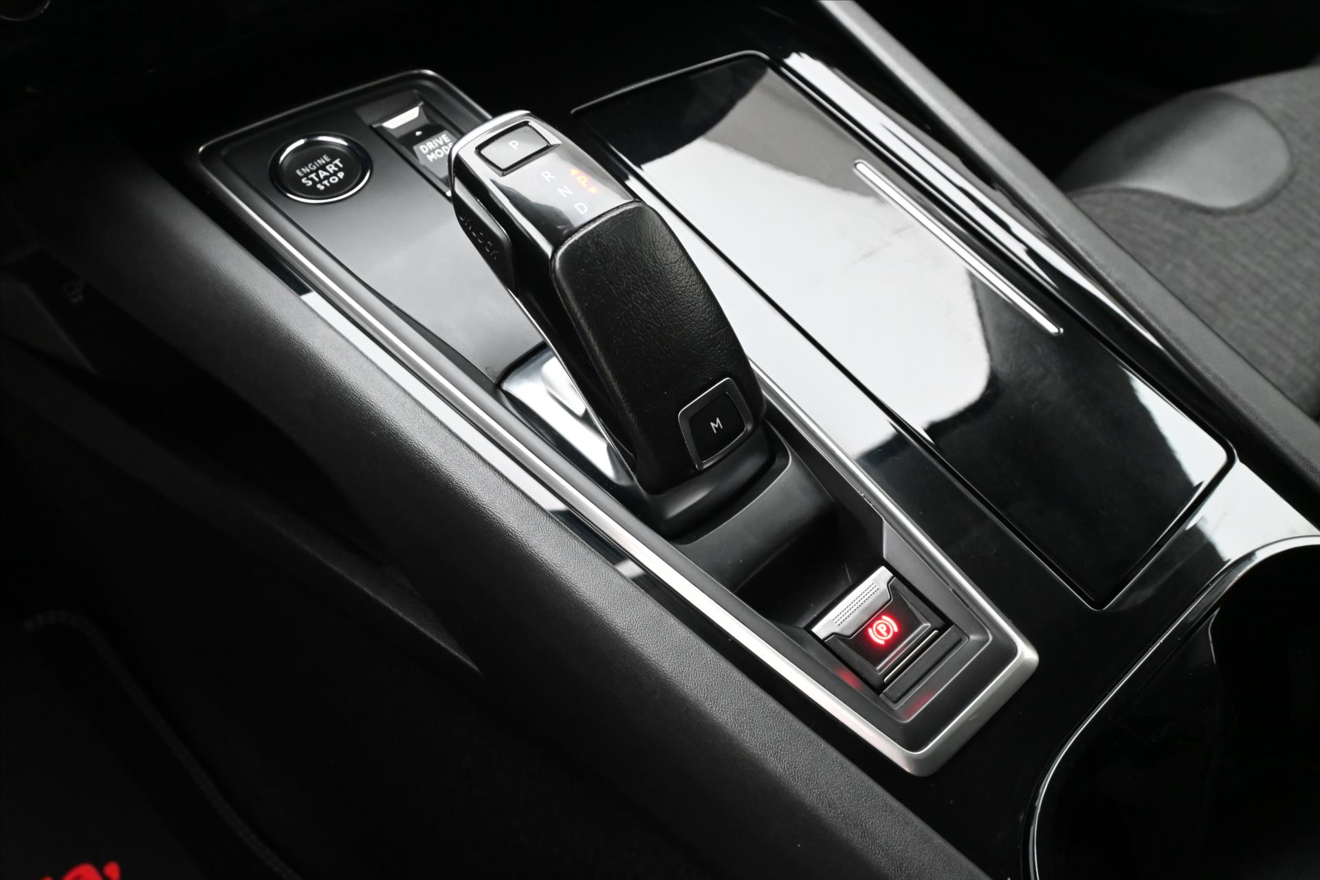 Hlavní fotografie vozu Peugeot 508 1,5 BlueHDi 96 kW AT8 Záruka až 5 let (23)