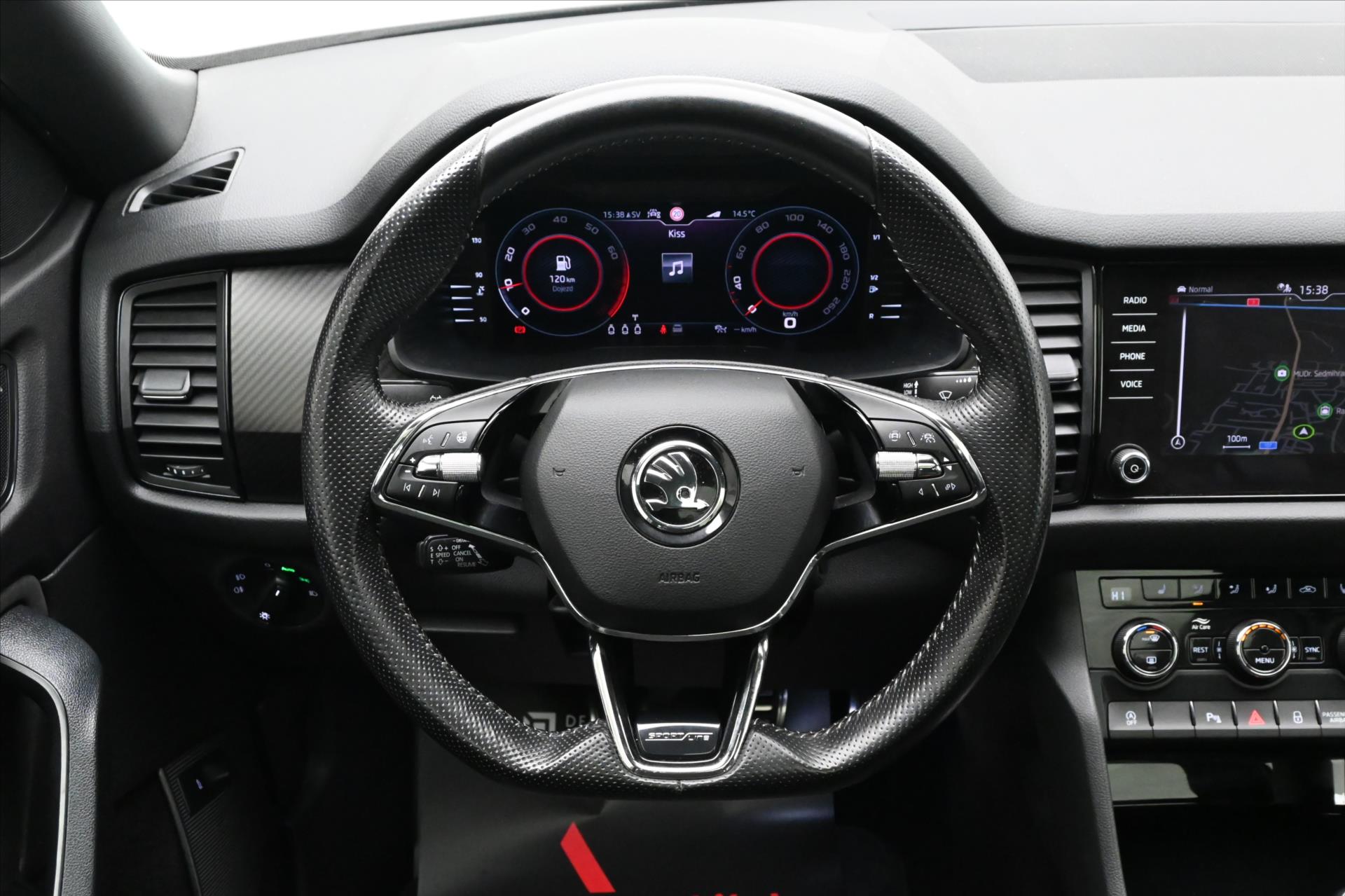 Hlavní fotografie vozu Škoda Kodiaq 1,5 TSI 110 kW Sportline Business Záruka až 5 let (19)