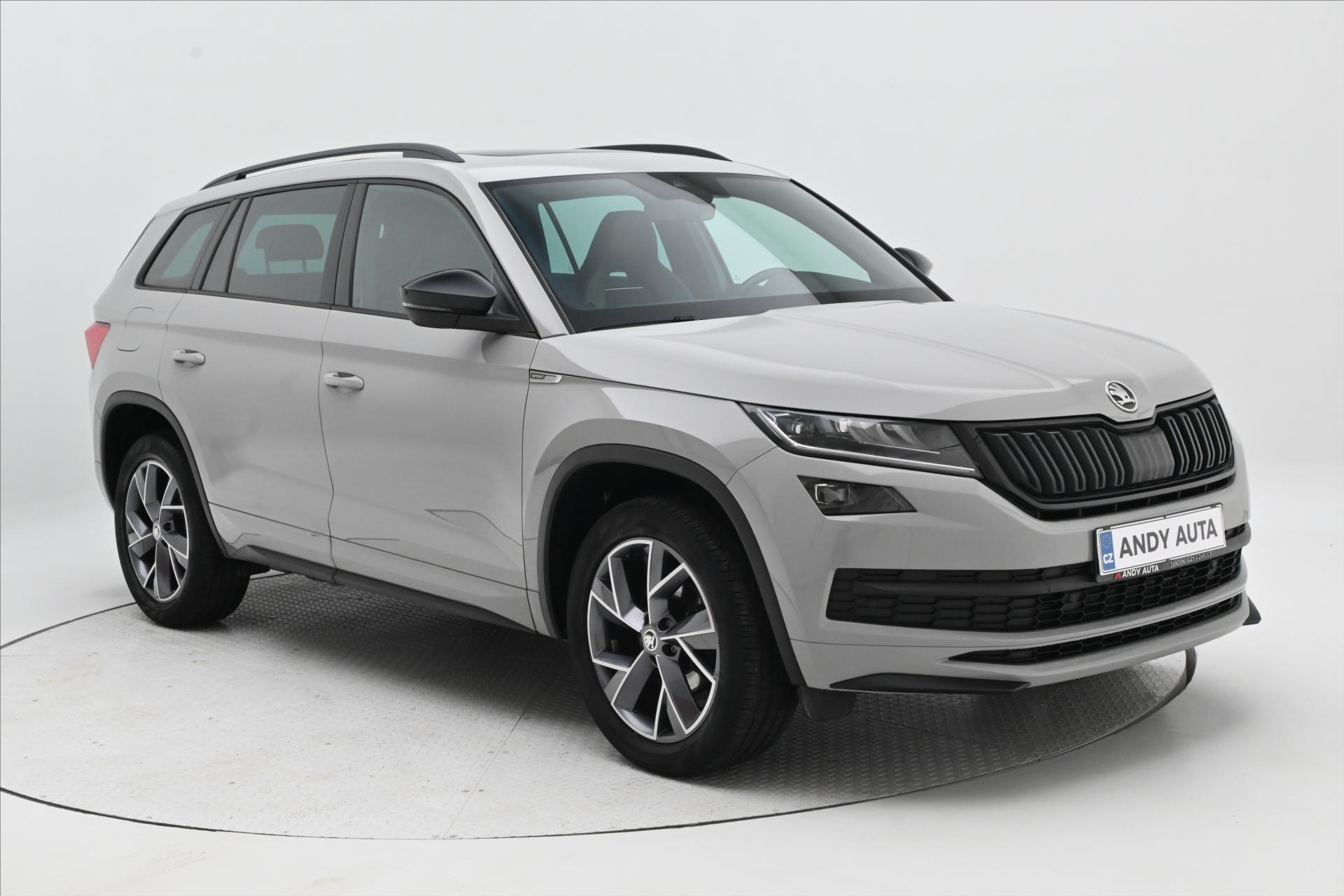 Hlavní fotografie vozu Škoda Kodiaq 1,5 TSI 110 kW Sportline Business Záruka až 5 let (6)