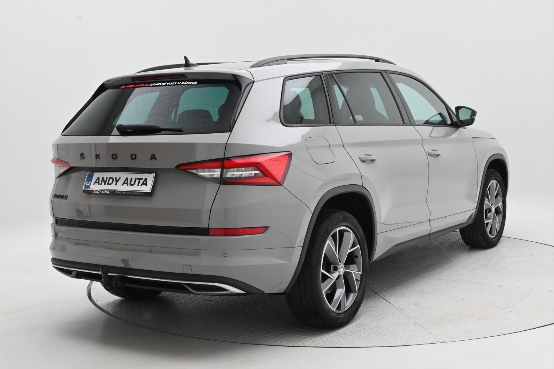 Hlavní fotografie vozu Škoda Kodiaq 1,5 TSI 110 kW Sportline Business Záruka až 5 let (8)