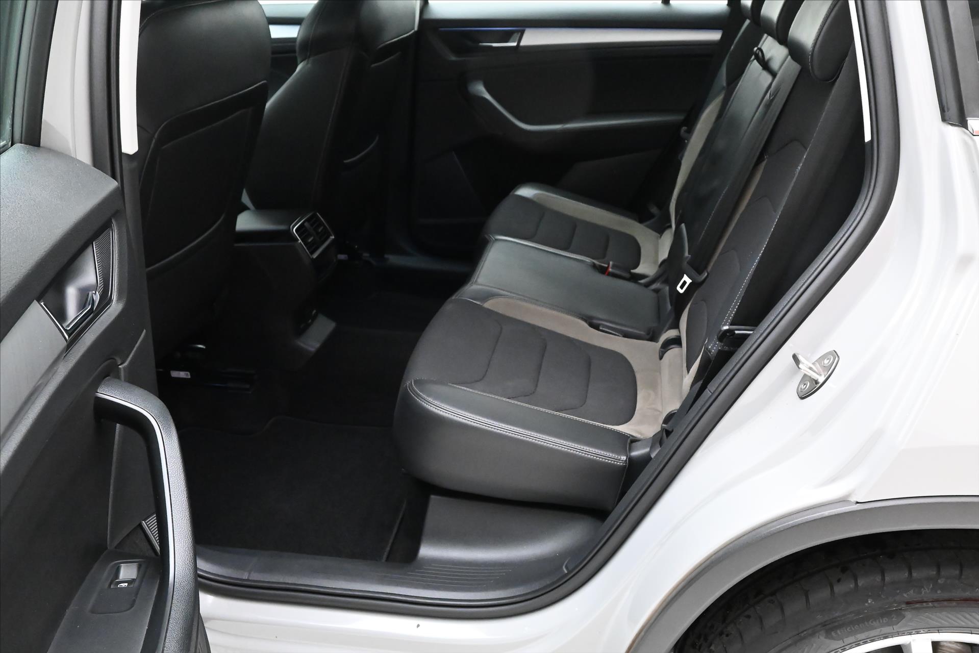 Hlavní fotografie vozu Škoda Kodiaq 1,5 TSi 110kW Business Edition Záruka až 5 let (14)