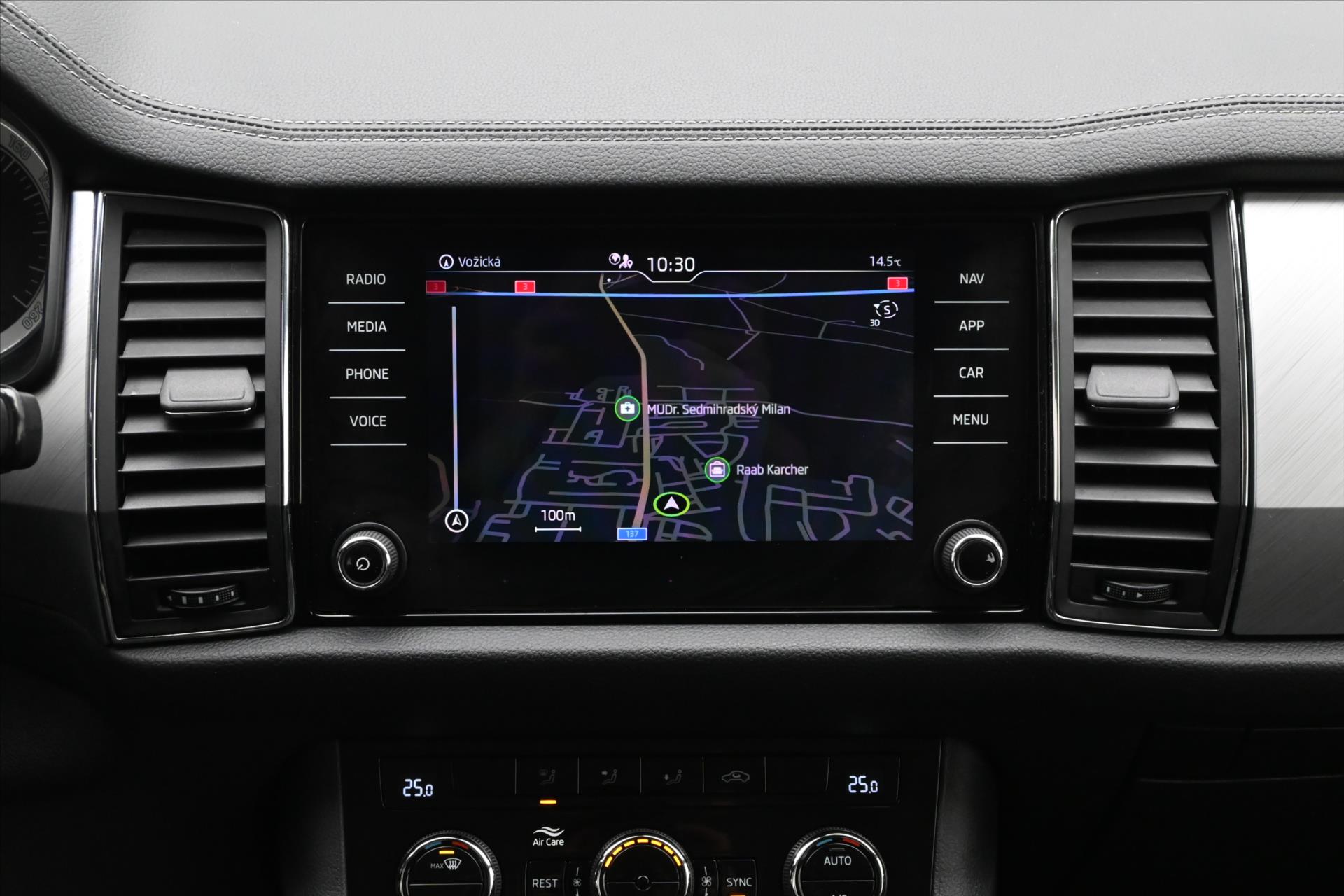 Hlavní fotografie vozu Škoda Kodiaq 1,5 TSi 110kW Business Edition Záruka až 5 let (19)