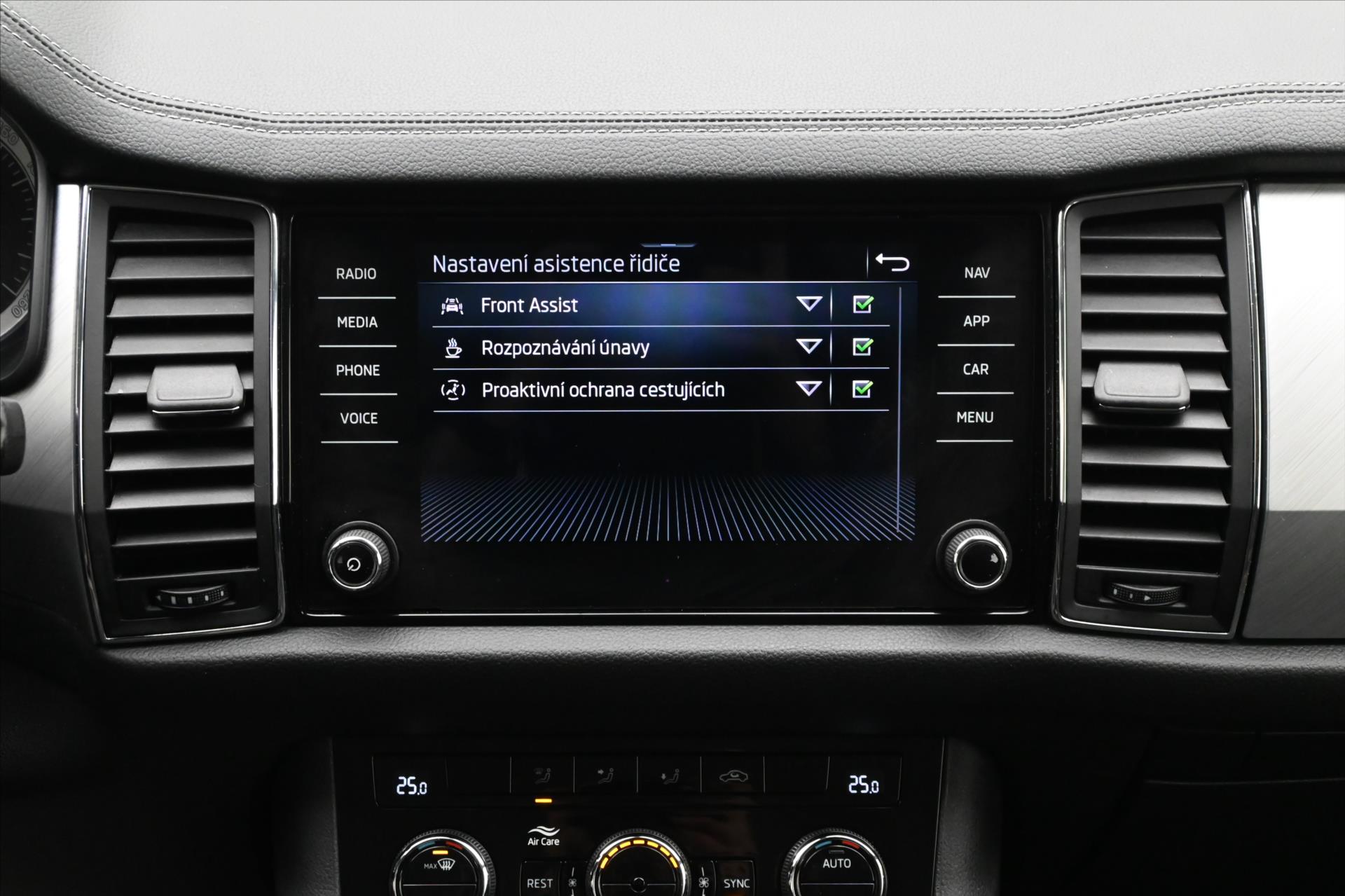 Hlavní fotografie vozu Škoda Kodiaq 1,5 TSi 110kW Business Edition Záruka až 5 let (20)