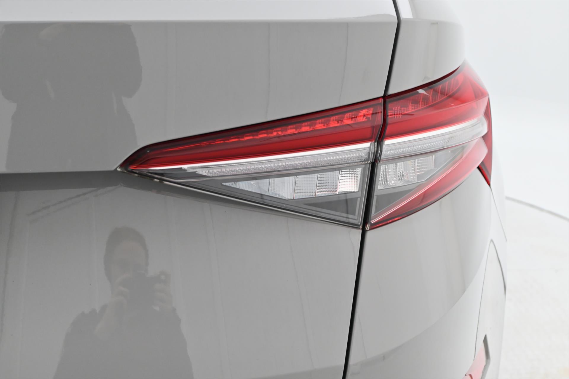 Hlavní fotografie vozu Škoda Kodiaq 1,5 TSi 110kW Business Edition Záruka až 5 let (30)