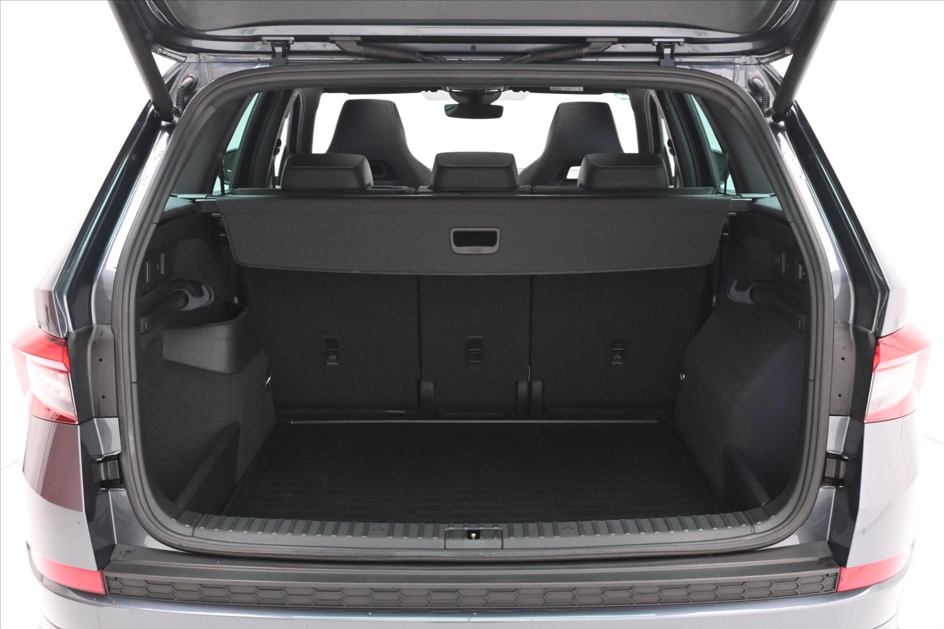 Hlavní fotografie vozu Škoda Kodiaq 1,5 TSi 110kW DSG Sportline Záruka až 5 let (10)