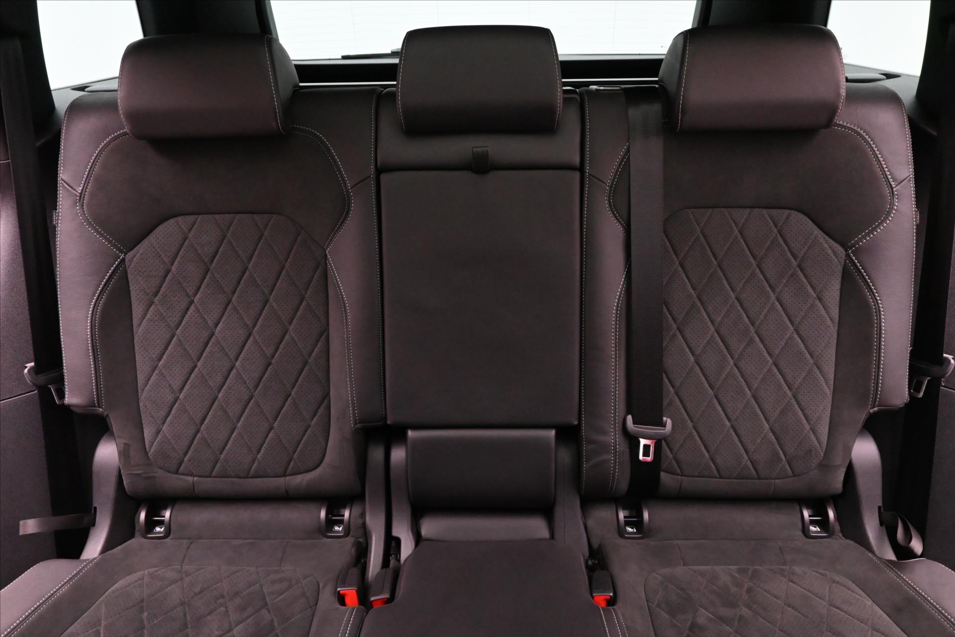 Hlavní fotografie vozu Škoda Kodiaq 1,5 TSI 110 kW Sportline Business Záruka až 5 let (27)