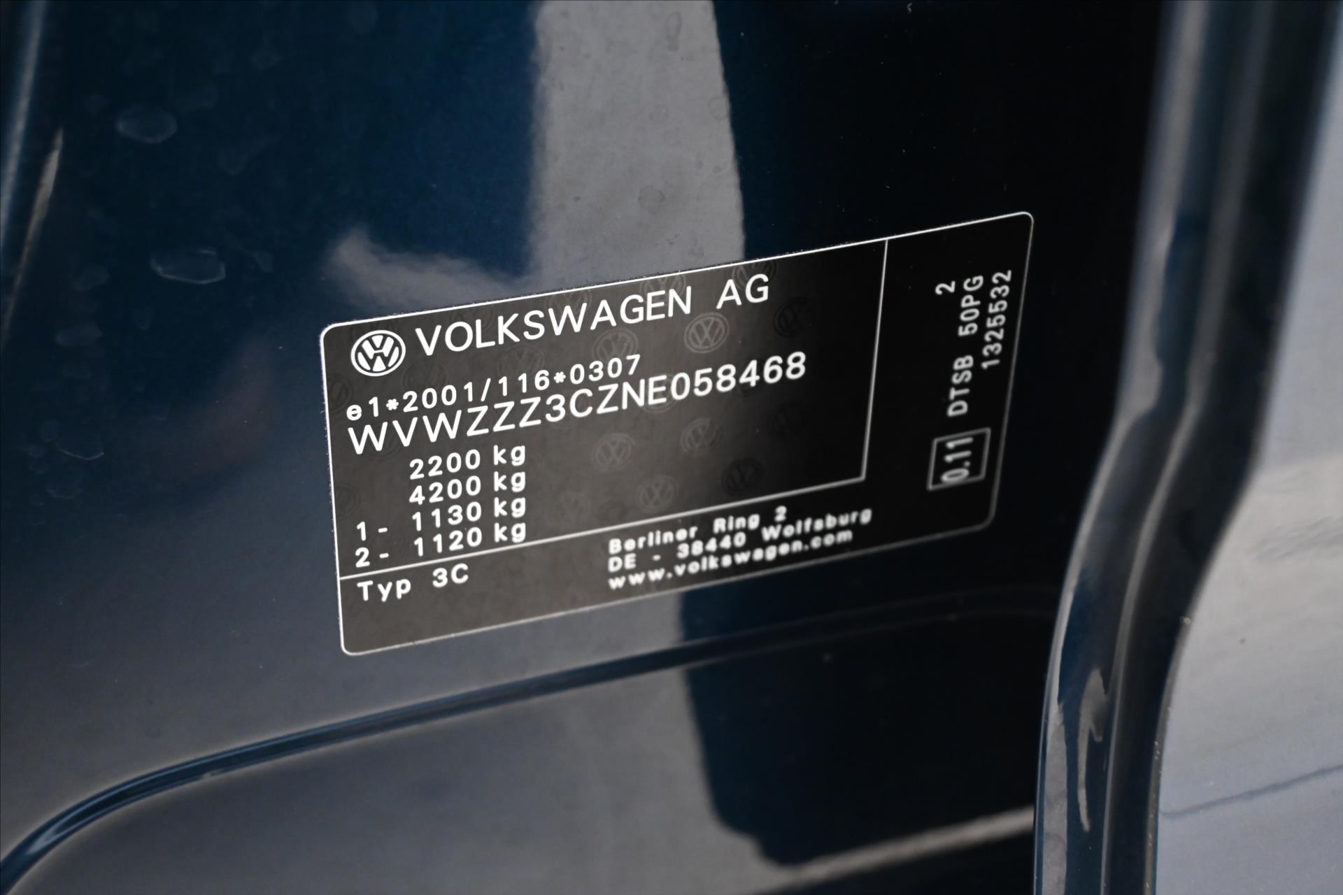Hlavní fotografie vozu Volkswagen Passat 2,0 TDI 110kW BUSINESS DSG Záruka až 5 let (12)
