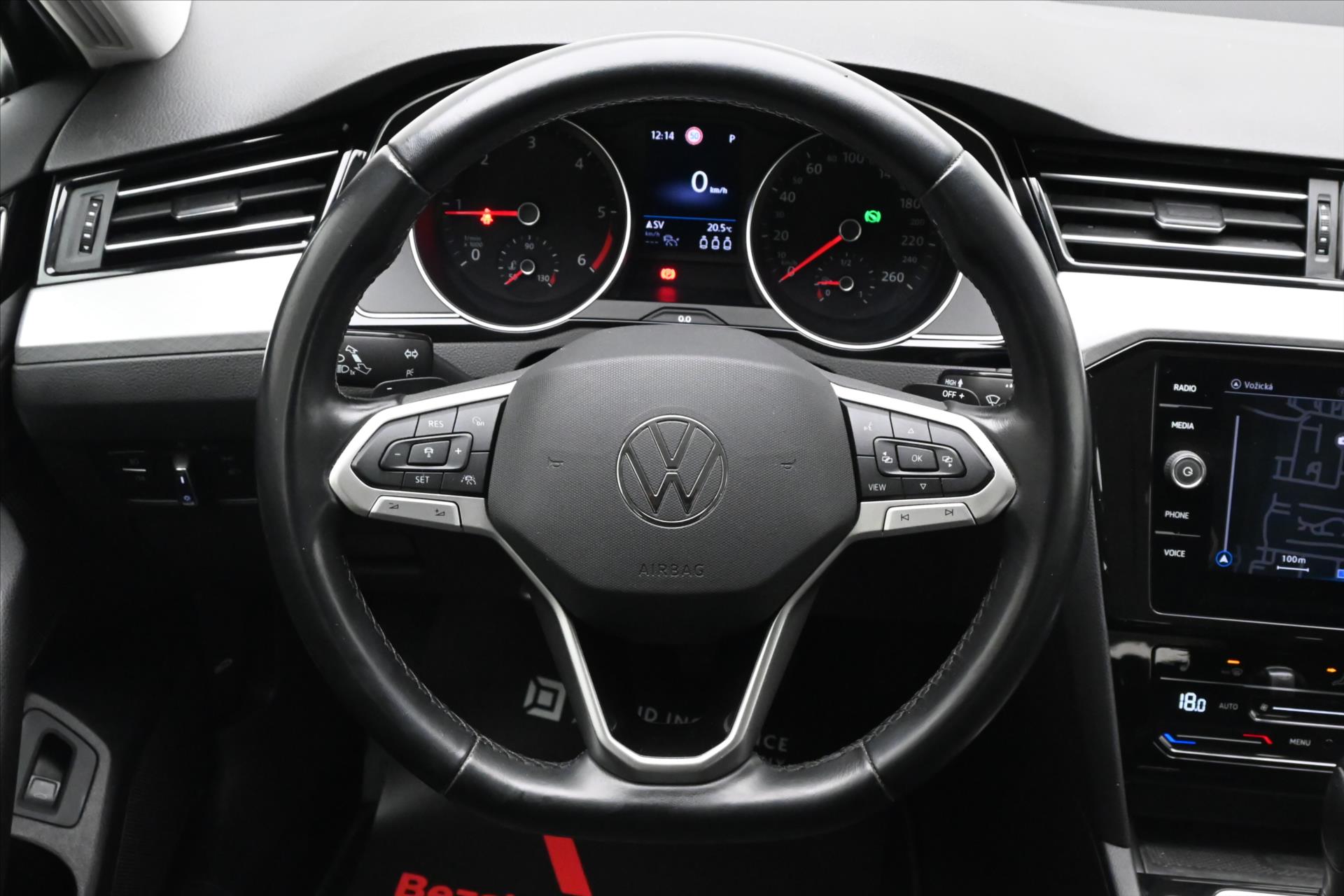 Hlavní fotografie vozu Volkswagen Passat 2,0 TDI 110kW BUSINESS DSG Záruka až 5 let (18)