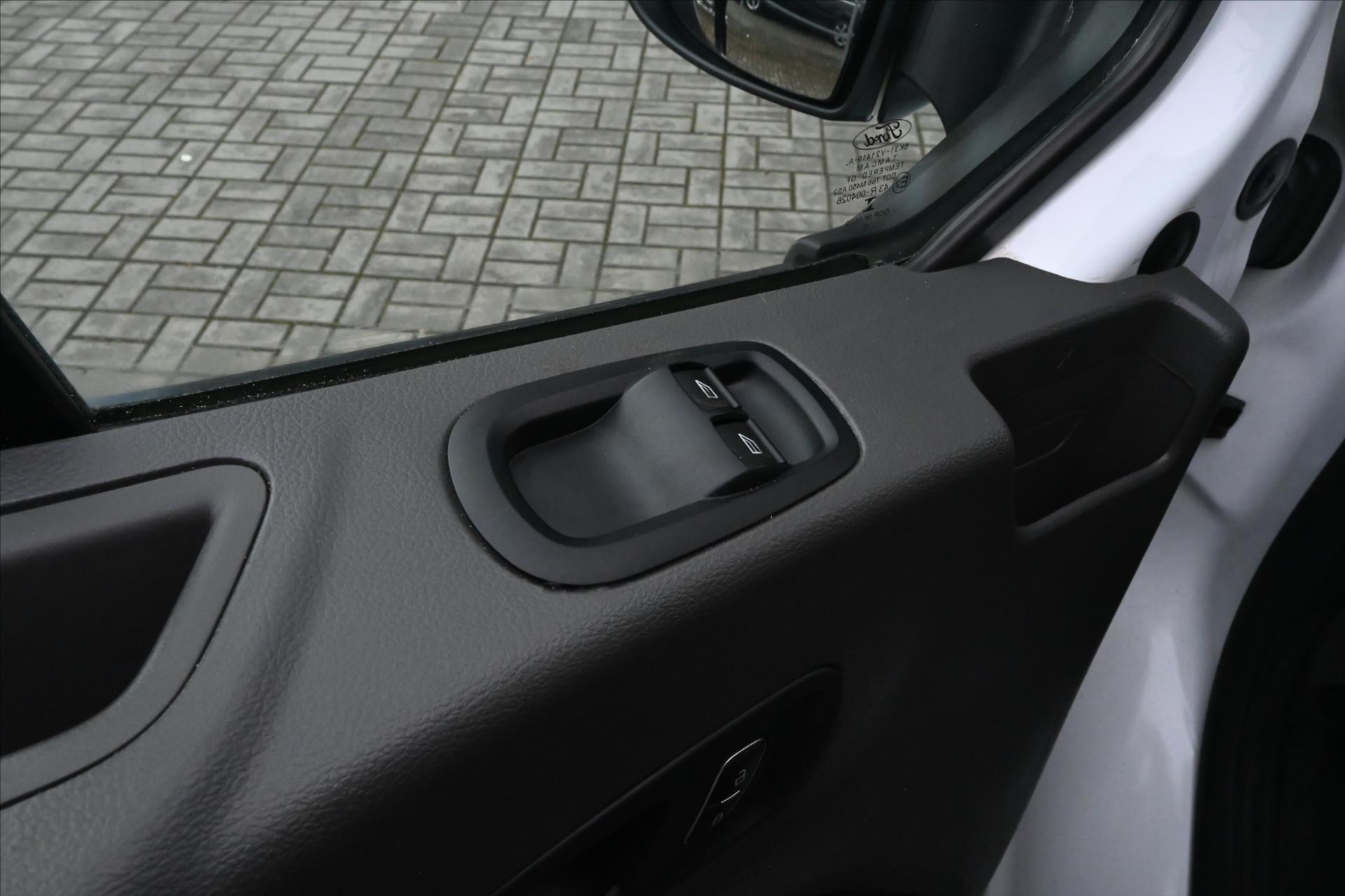 Hlavní fotografie vozu Ford Transit 2,0 TDCi 125kW NAVI NEZÁ.TOP. L3H3 Záruka až 5 let (21)