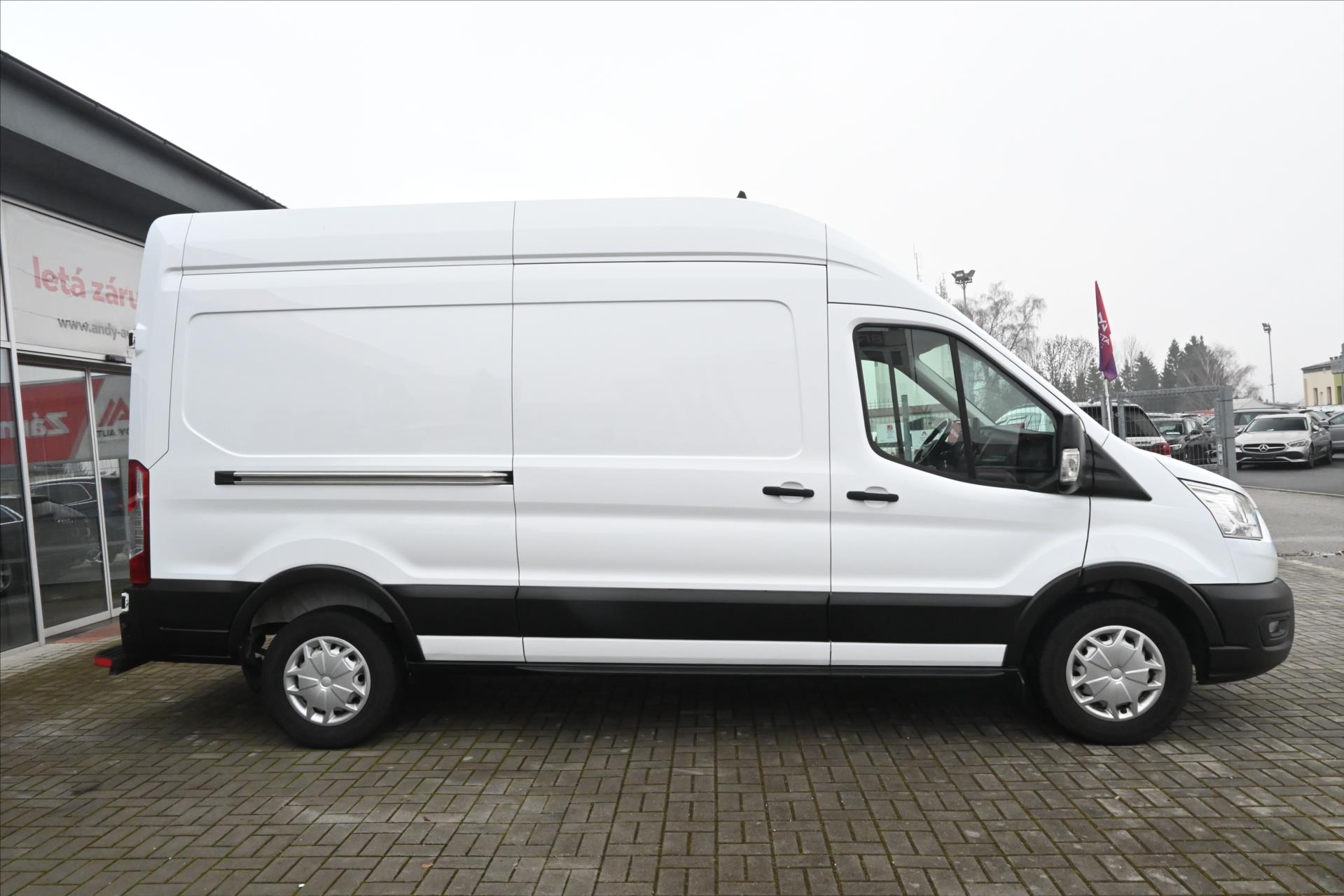 Hlavní fotografie vozu Ford Transit 2,0 TDCi 125kW NAVI NEZÁ.TOP. L3H3 Záruka až 5 let (3)