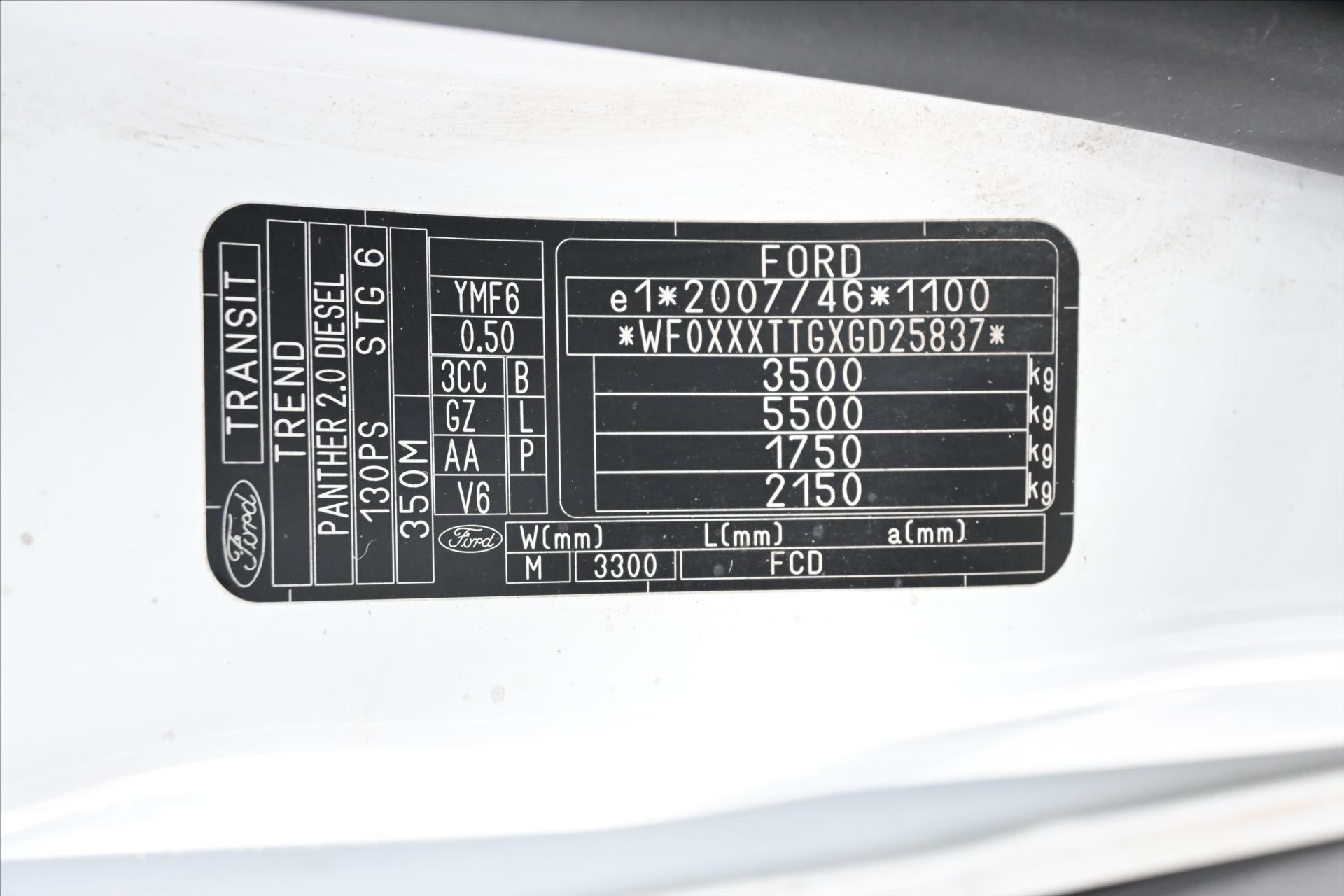 Hlavní fotografie vozu Ford Transit 2,0 Ecoblue 96kW L2H2 NEZ.TOP. Záruka až 5 let (19)