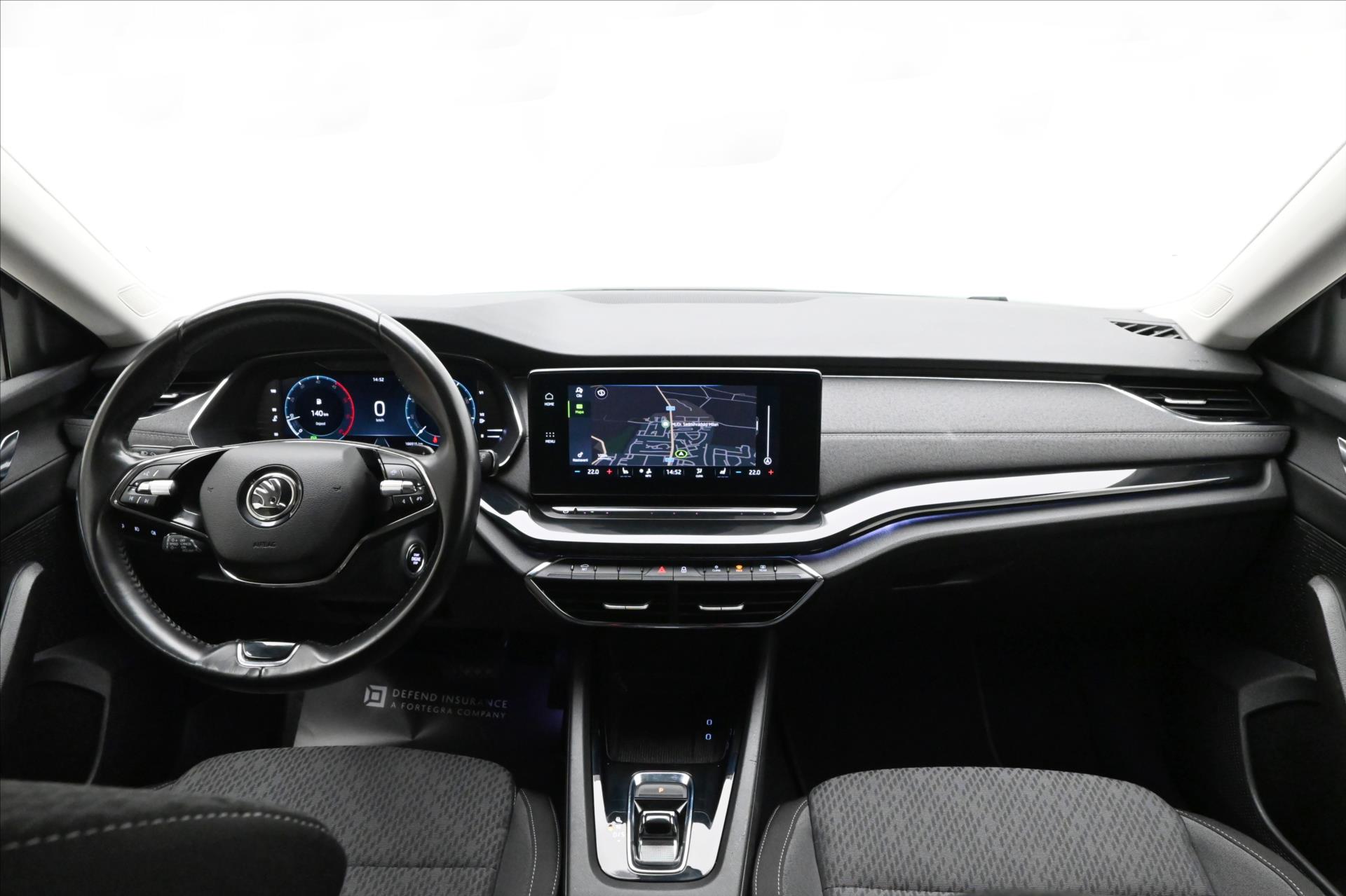 Hlavní fotografie vozu Škoda Octavia 2,0 TDI 110kW STYLE DSG Záruka až 5 let (15)