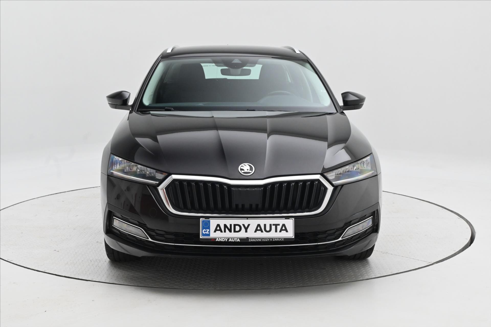 Hlavní fotografie vozu Škoda Octavia 2,0 TDI 110kW STYLE DSG Záruka až 5 let (2)