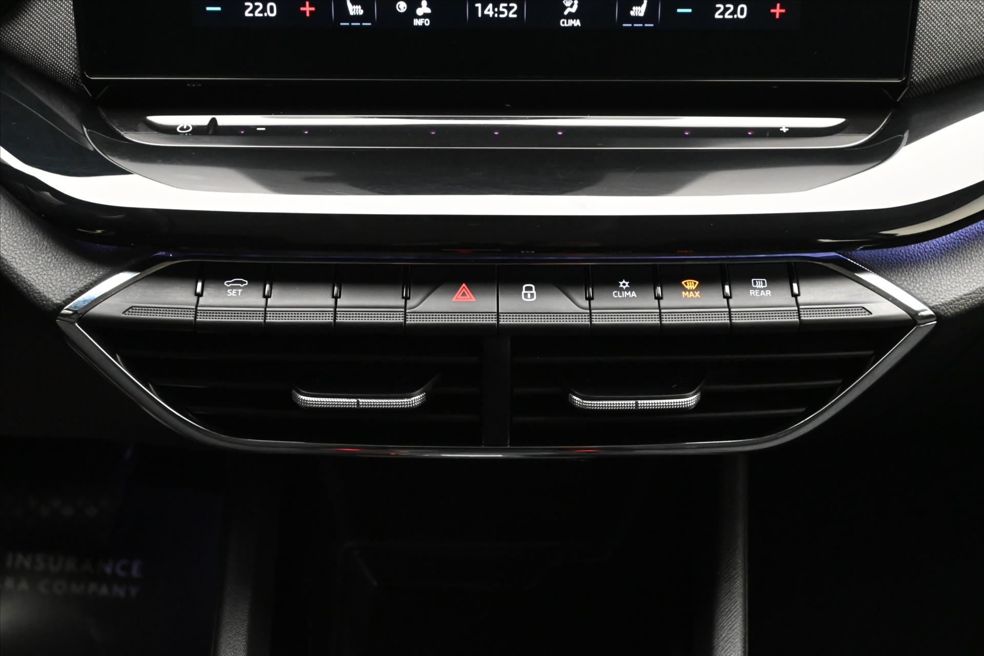 Hlavní fotografie vozu Škoda Octavia 2,0 TDI 110kW STYLE DSG Záruka až 5 let (23)