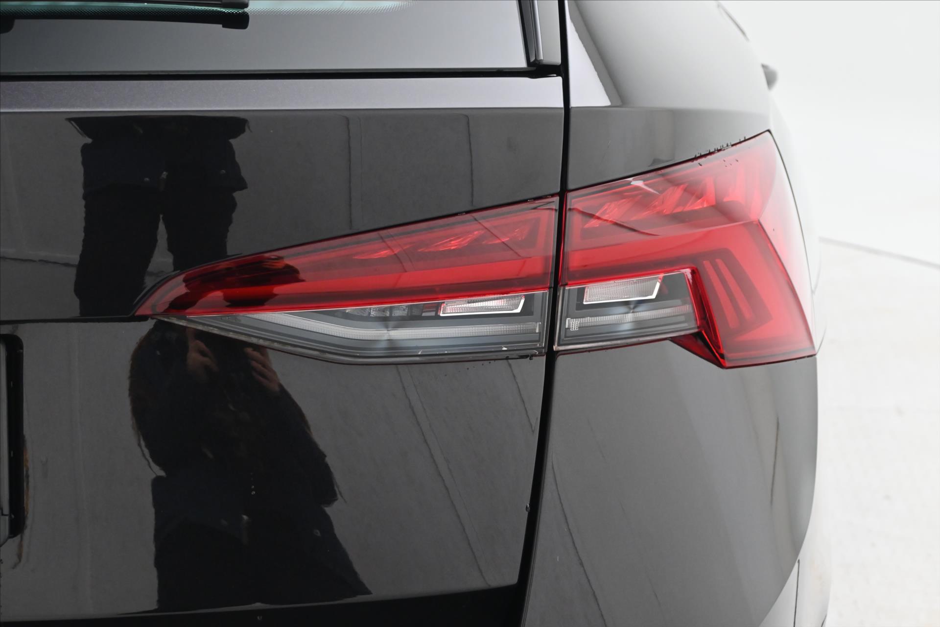 Hlavní fotografie vozu Škoda Octavia 2,0 TDI 110kW STYLE DSG Záruka až 5 let (32)