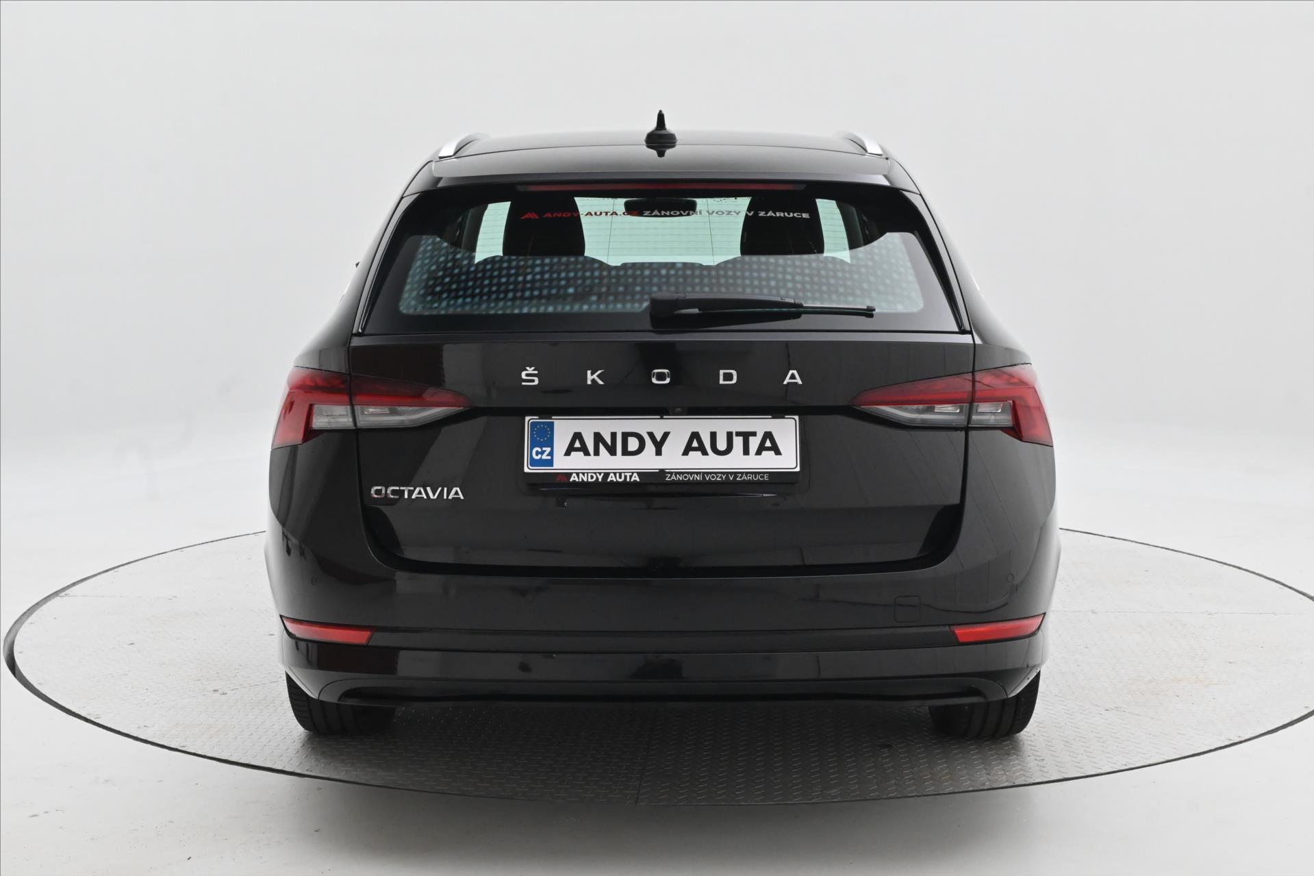 Hlavní fotografie vozu Škoda Octavia 2,0 TDI 110kW STYLE DSG Záruka až 5 let (6)