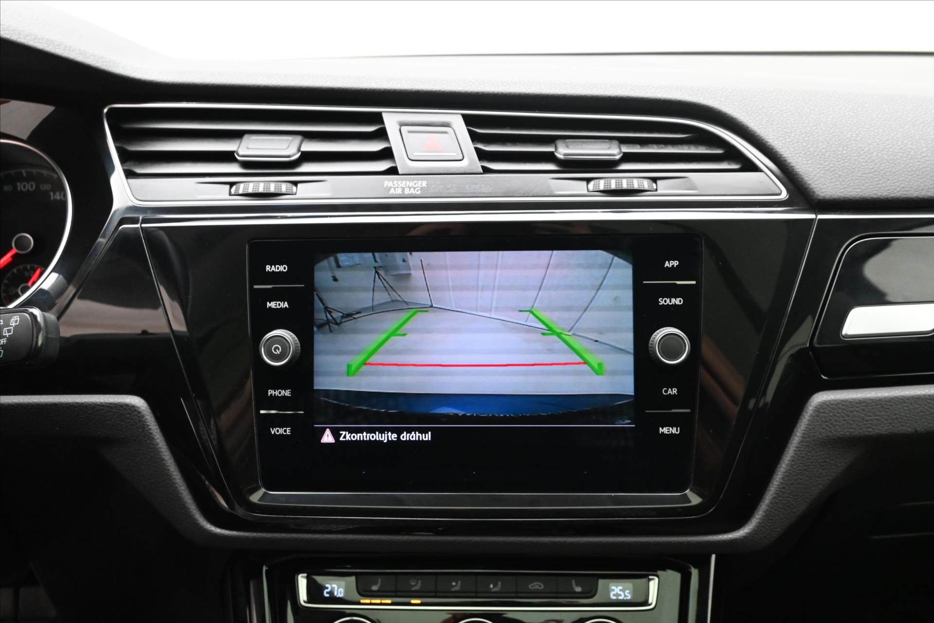 Hlavní fotografie vozu Volkswagen Touran 2,0 TDI 110kW HIGHLINE DSG Záruka až 5 let (23)