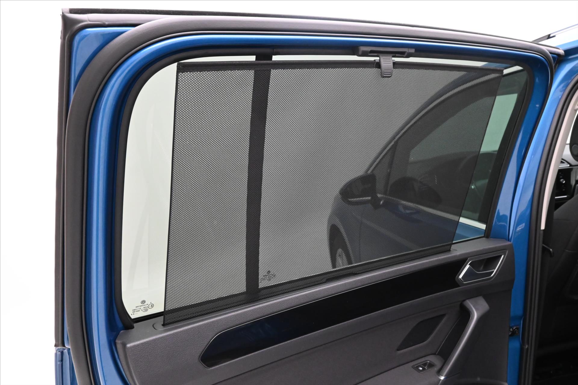 Hlavní fotografie vozu Volkswagen Touran 2,0 TDI 110kW HIGHLINE DSG Záruka až 5 let (33)