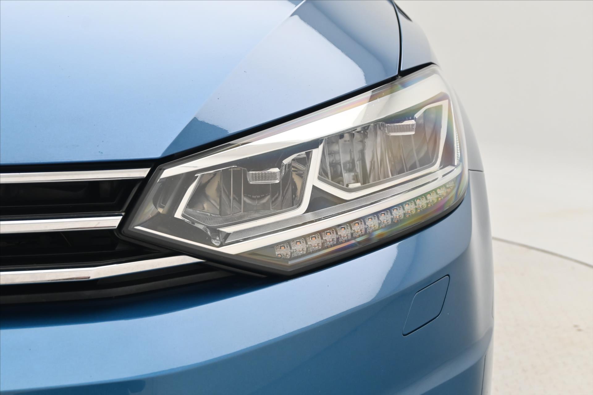 Hlavní fotografie vozu Volkswagen Touran 2,0 TDI 110kW HIGHLINE DSG Záruka až 5 let (35)