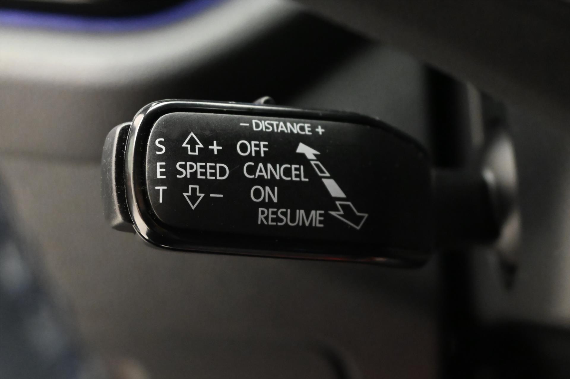 Hlavní fotografie vozu Škoda Octavia 2,0 TDI 110 kW DSG Style Záruka až 5 let (20)