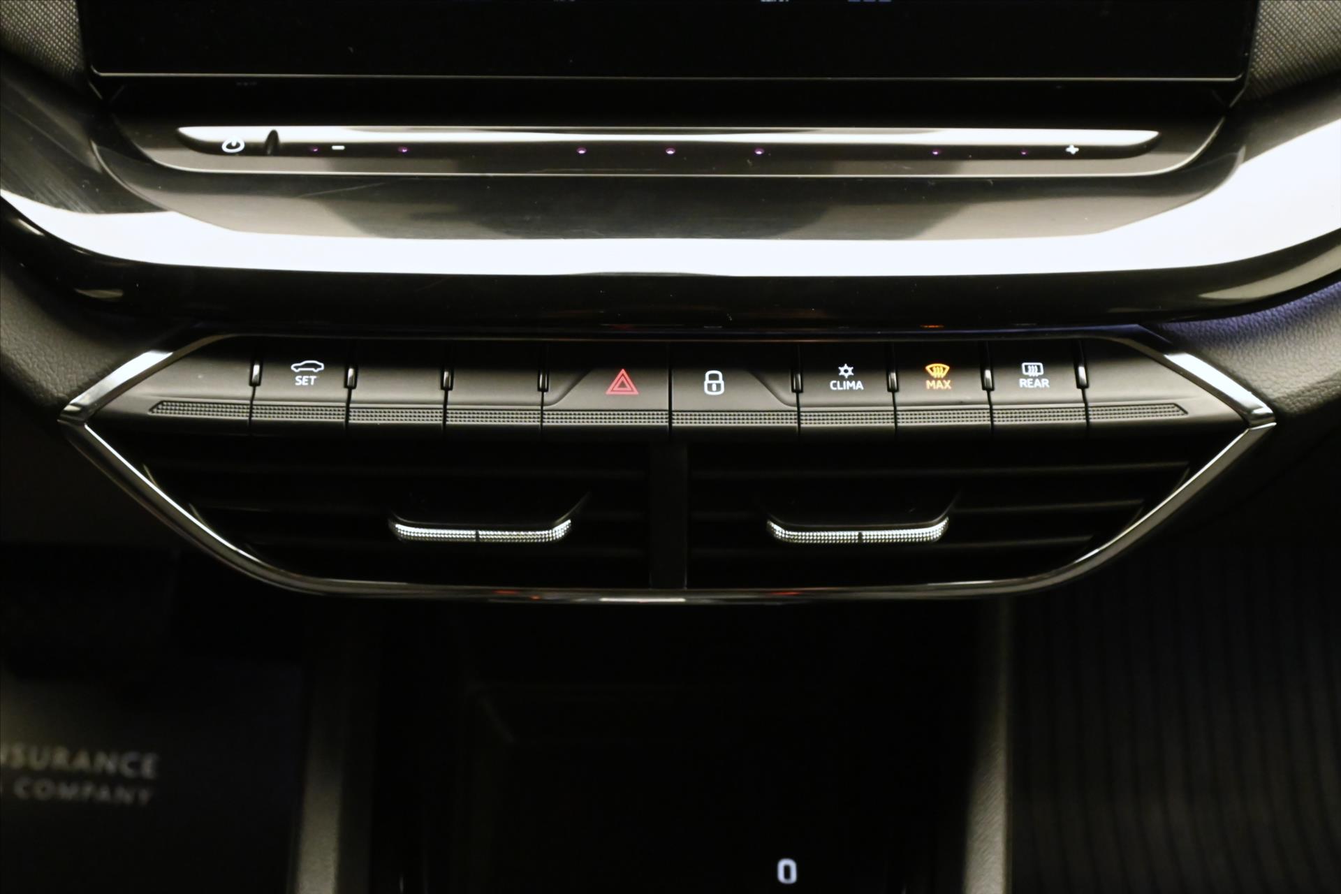 Hlavní fotografie vozu Škoda Octavia 2,0 TDI 110 kW DSG Style Záruka až 5 let (23)