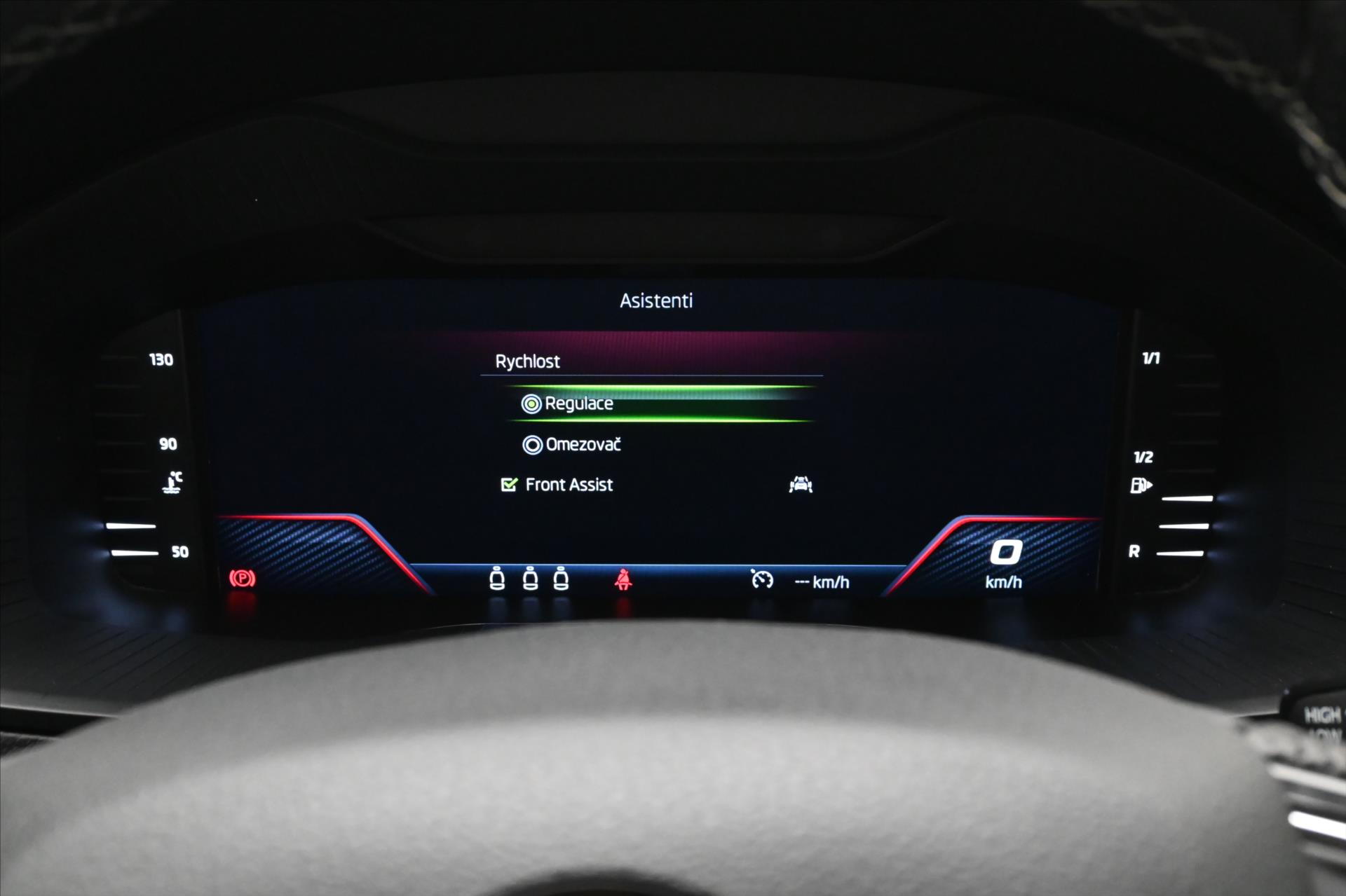 Hlavní fotografie vozu Škoda Karoq 1,5 TSI 110 kW Sportline Business Záruka až 5 let (17)