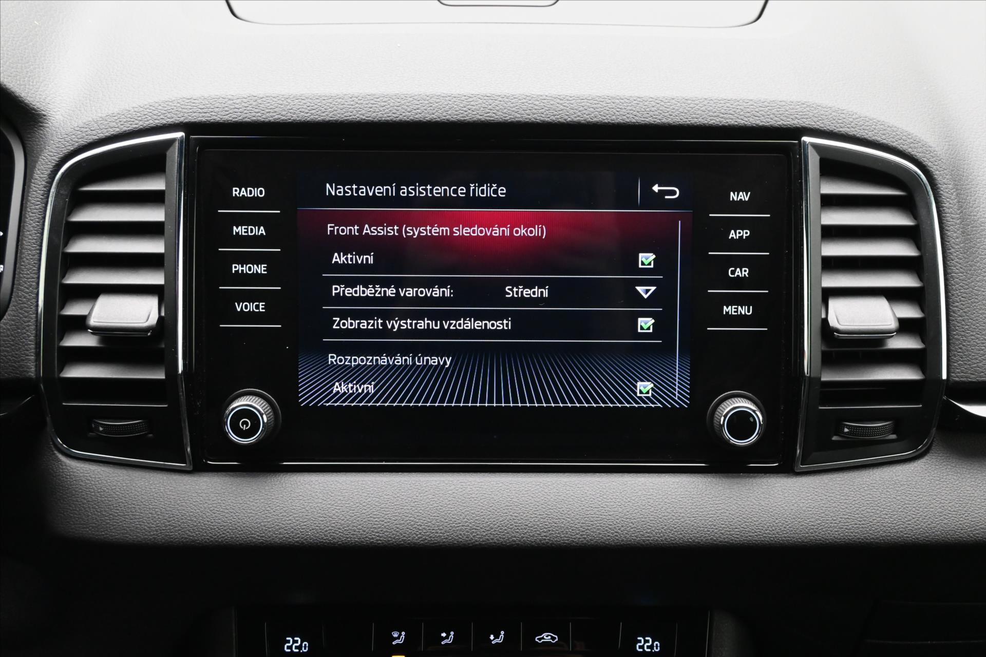 Hlavní fotografie vozu Škoda Karoq 1,5 TSI 110 kW Sportline Business Záruka až 5 let (21)