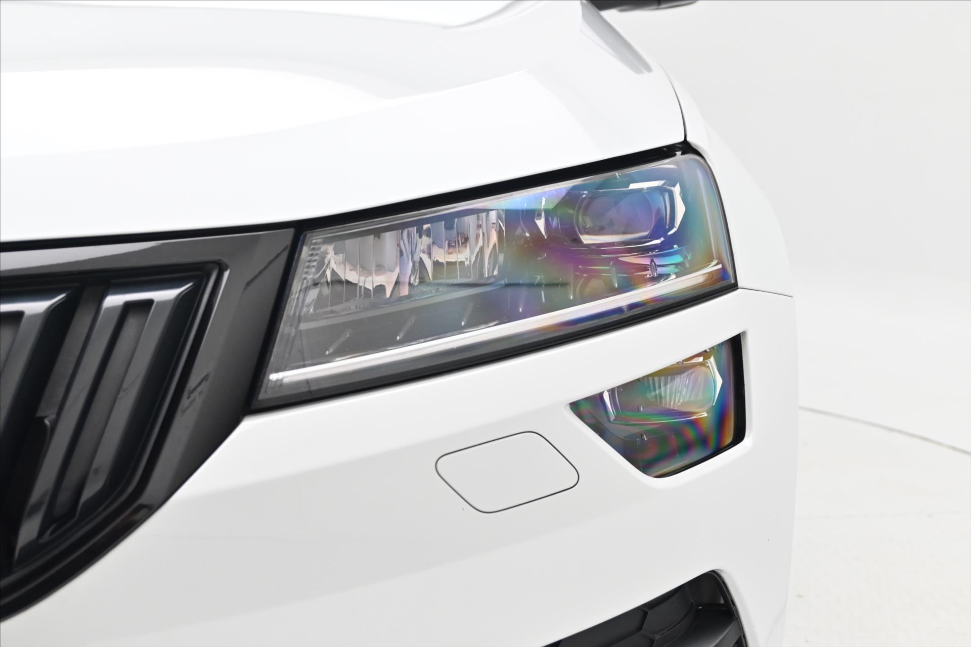 Hlavní fotografie vozu Škoda Karoq 1,5 TSI 110 kW Sportline Business Záruka až 5 let (30)